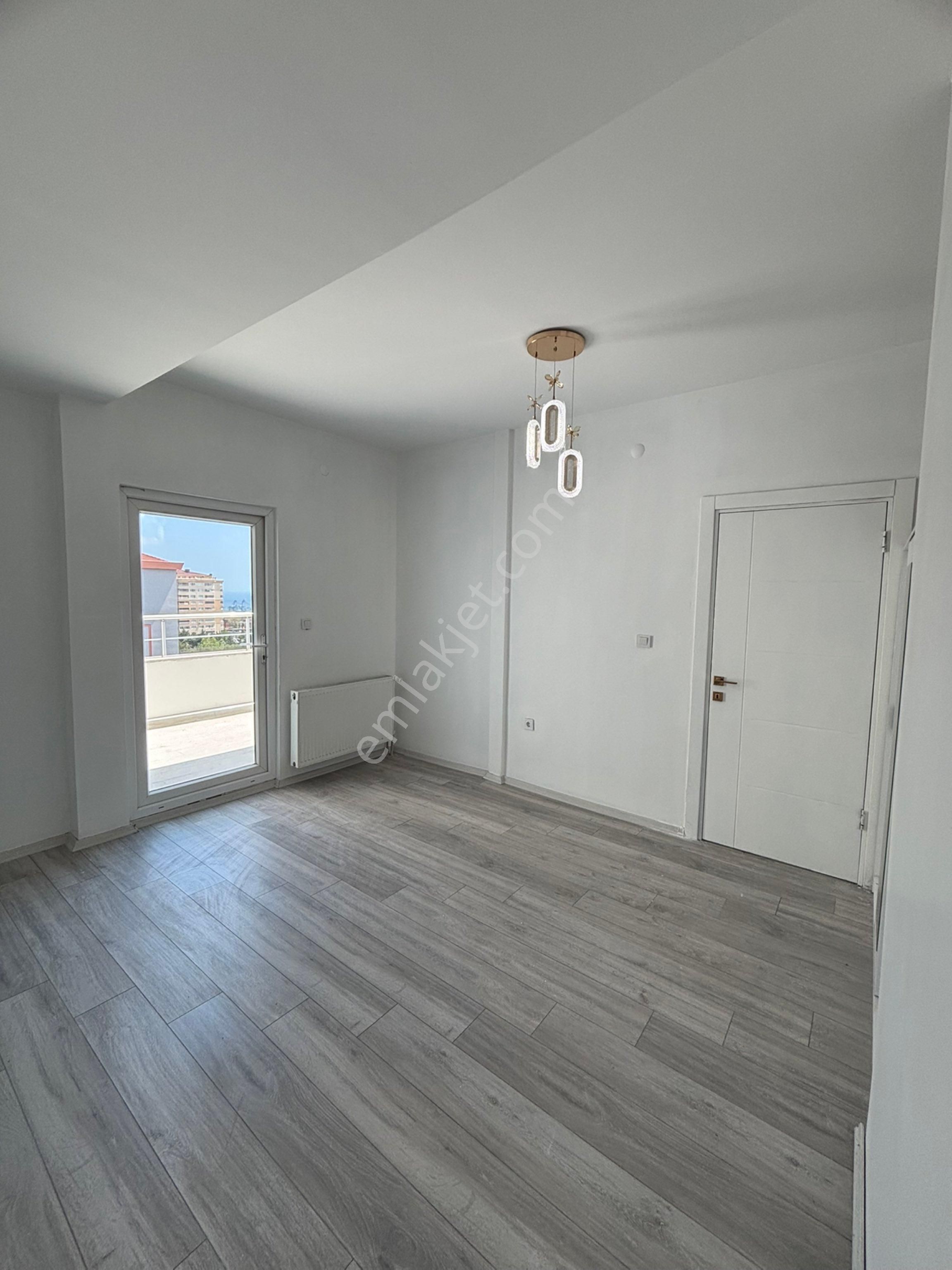 Beylikdüzü Marinada Deniz Mazaralı Yeni Lüks Dubleks 3+1 Daire - Görsel 17