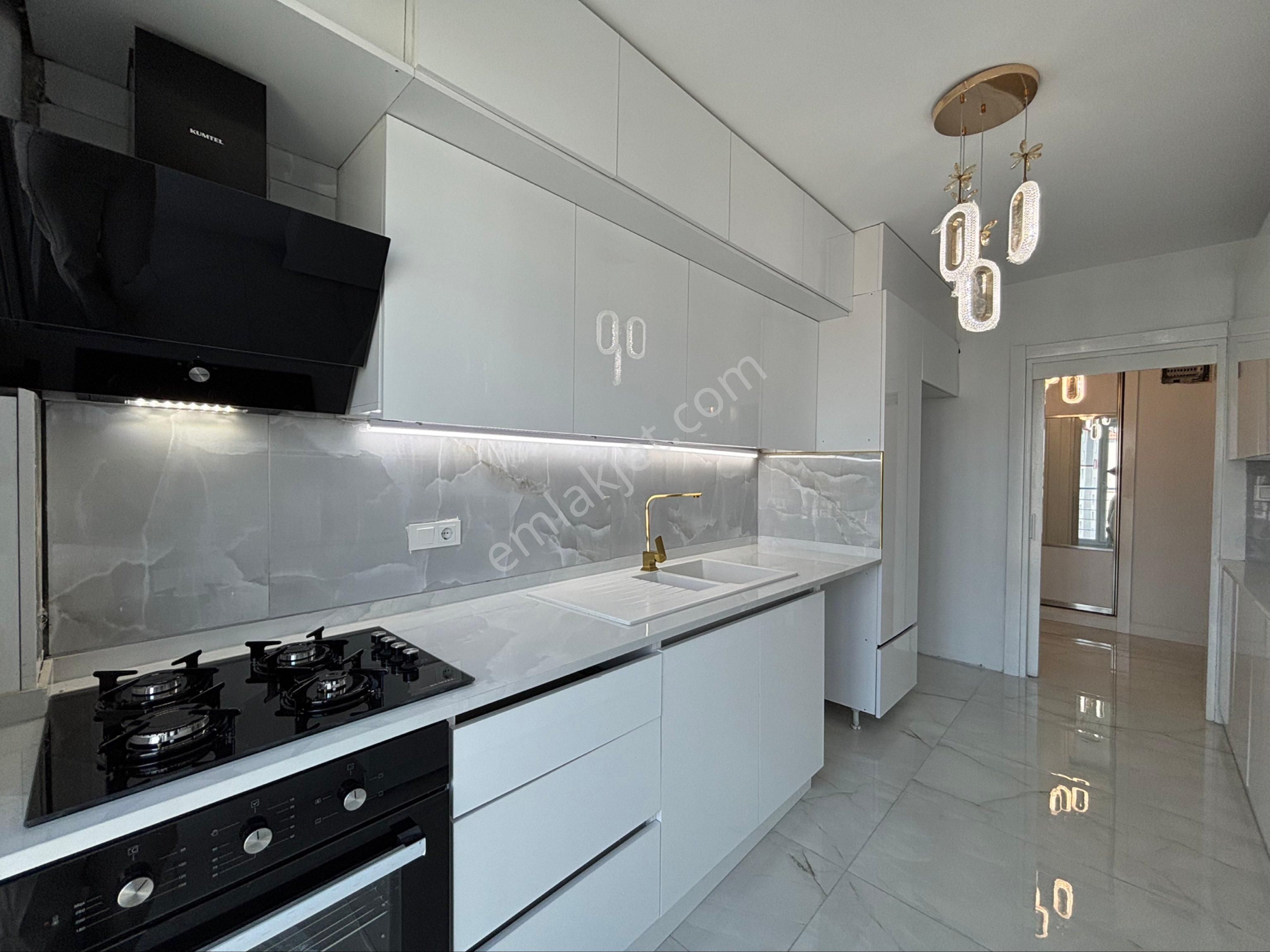 Beylikdüzü Marinada Deniz Mazaralı Yeni Lüks Dubleks 3+1 Daire - Görsel 6