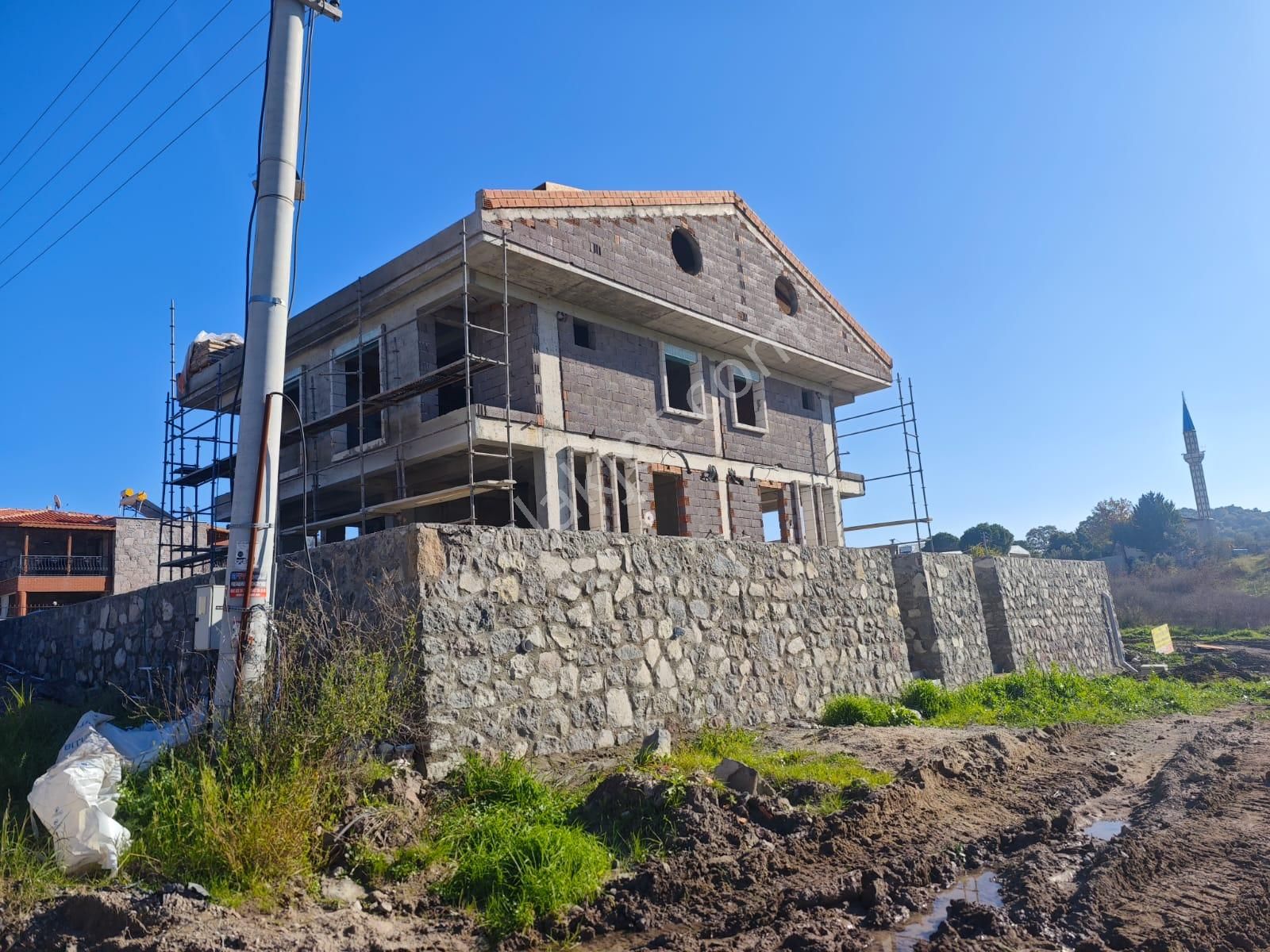 Dikili Ümmetoğlu'ndan Yarı Peşin, Yarı İş Bitiminde Ödeme İmkanıyla Modern 3+1 - Görsel 9