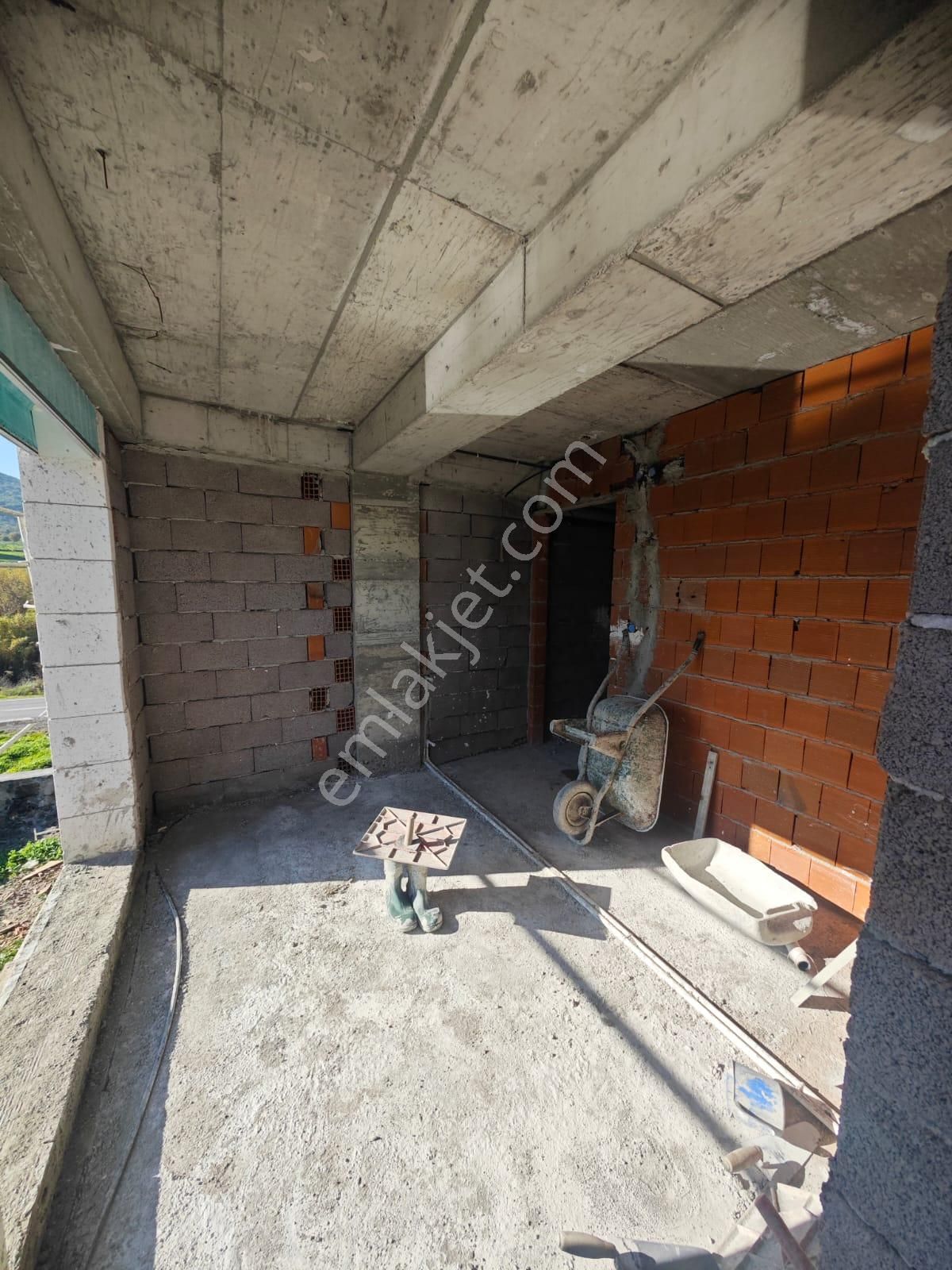 Dikili Ümmetoğlu'ndan Yarı Peşin, Yarı İş Bitiminde Ödeme İmkanıyla Modern 3+1 - Görsel 24