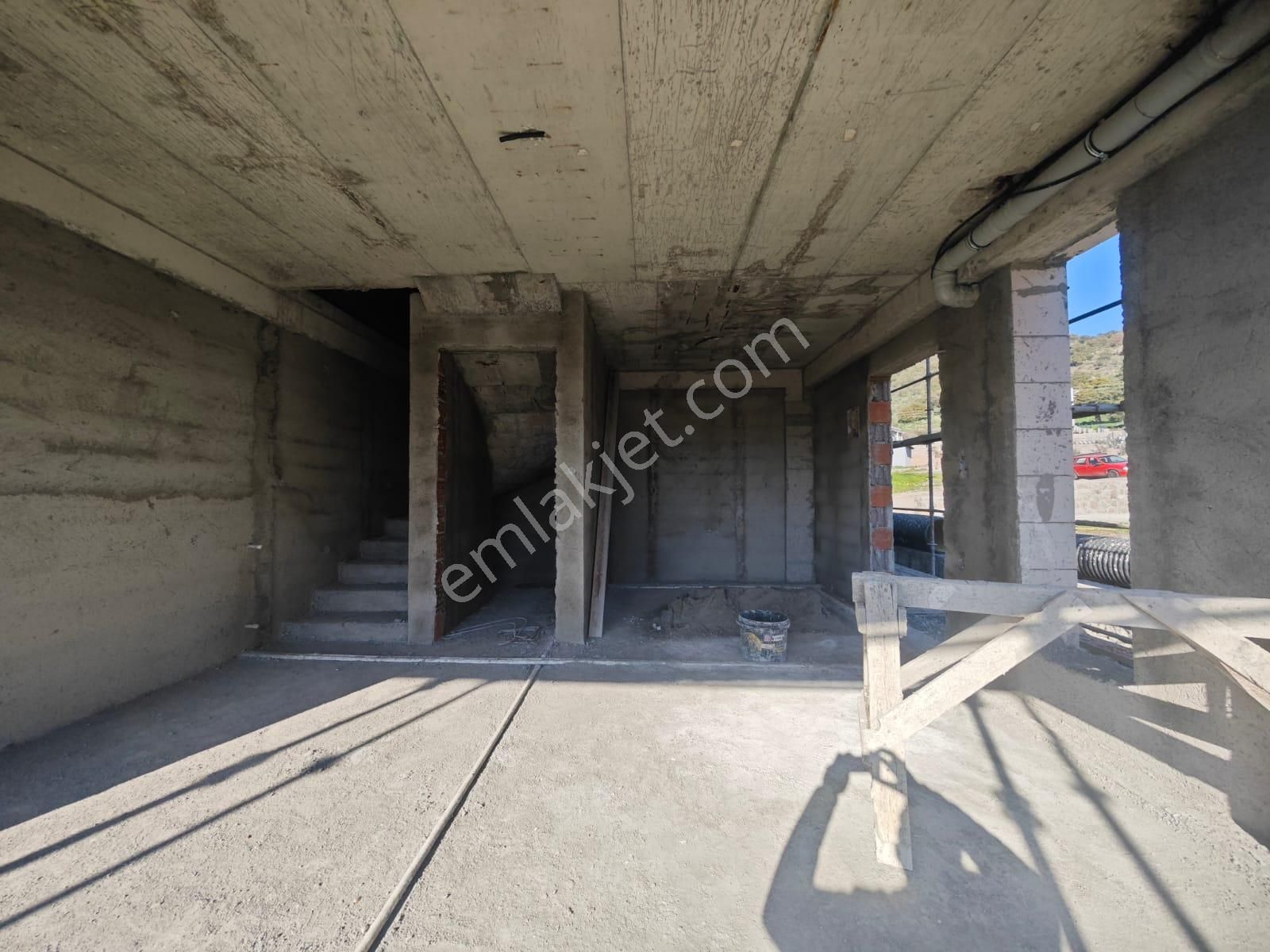 Dikili Ümmetoğlu'ndan Yarı Peşin, Yarı İş Bitiminde Ödeme İmkanıyla Modern 3+1 - Görsel 3