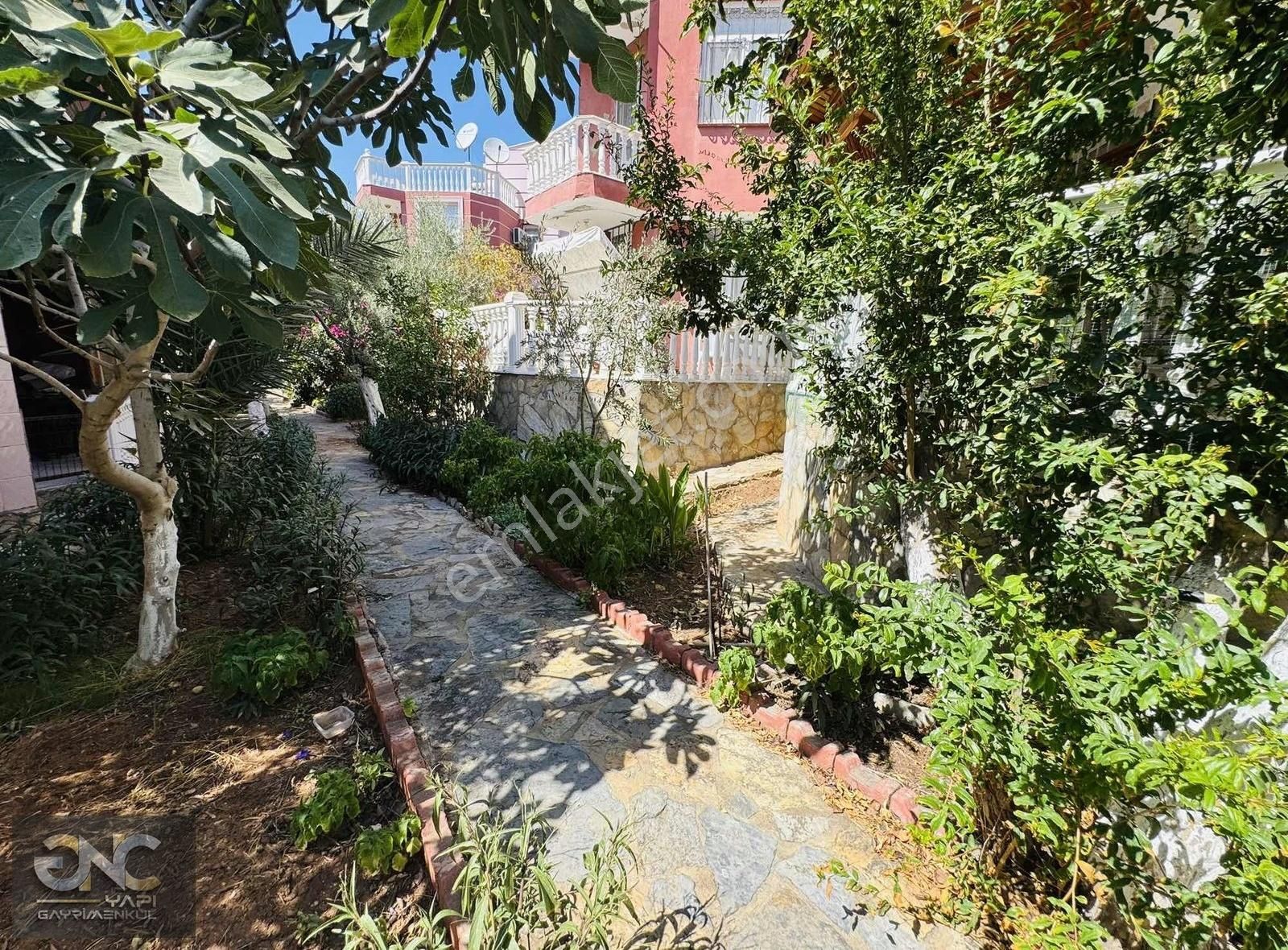 Denize Sıfır Sitede Kelepir Yazlık