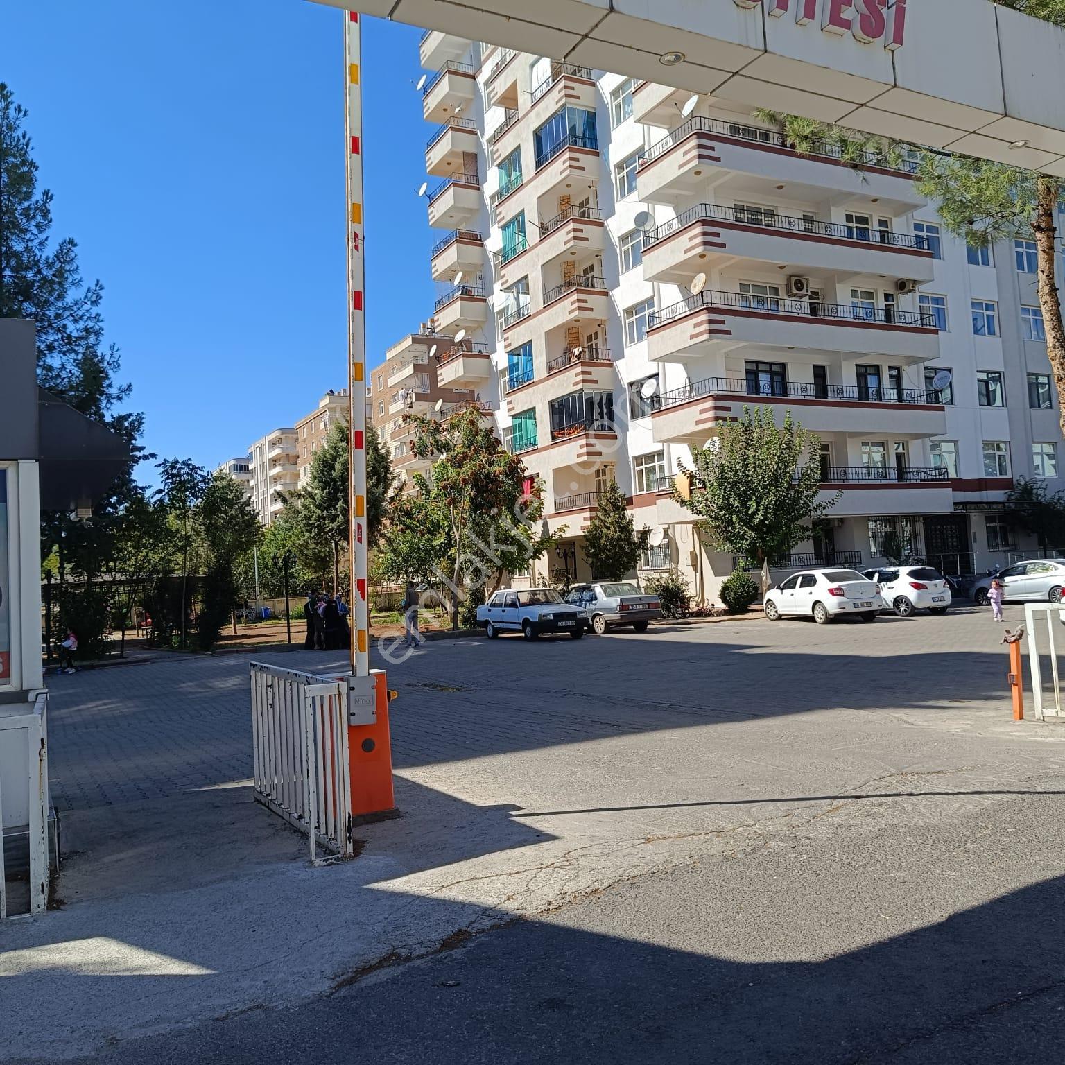 Altun Emlaktan Musa Anter Caddesı 4+1 Lüx Satılık Daire​ - Görsel 28