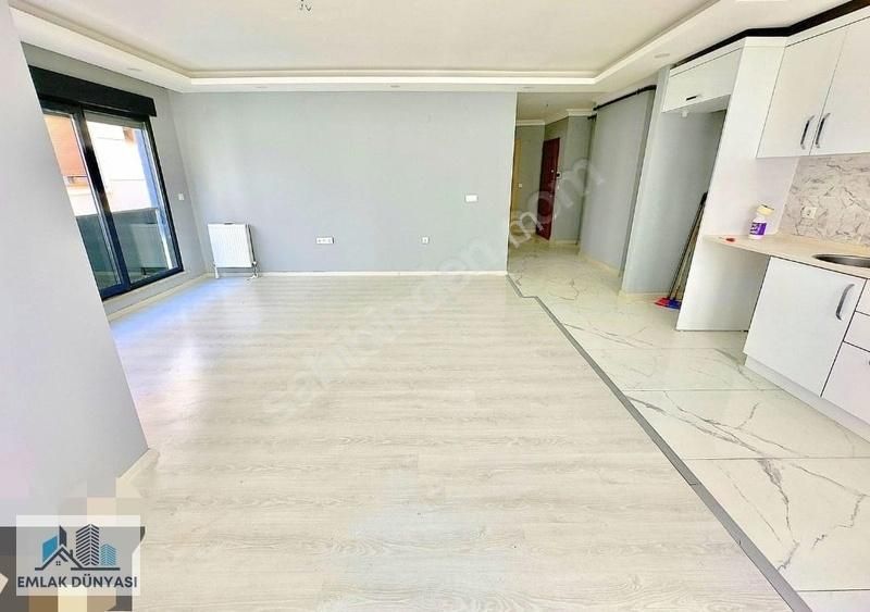 Emlak Dünyasından Küçükyalı Merkezde 2+1 Yeni Bina Ara Kat - Görsel 9
