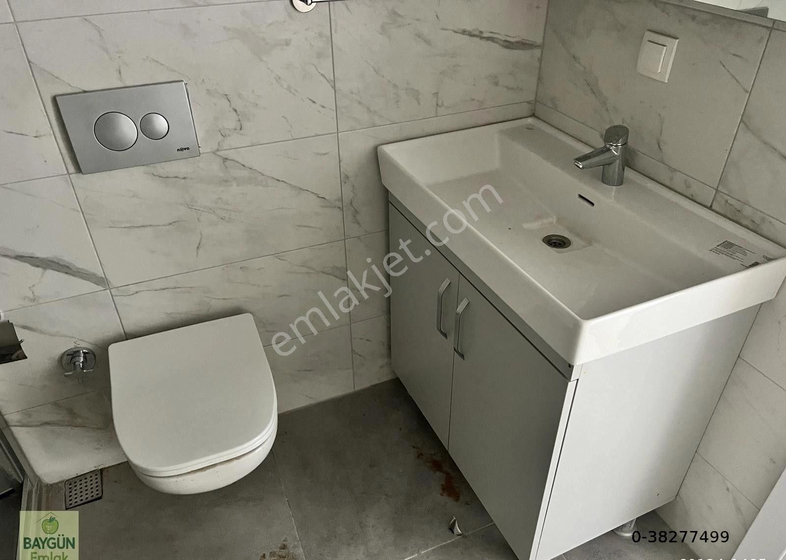 Karabağlar General Kazım Özalp Mahallesi Satılık Daire 2+1 103 M2 Asansörlü Ara Kat - Görsel 2