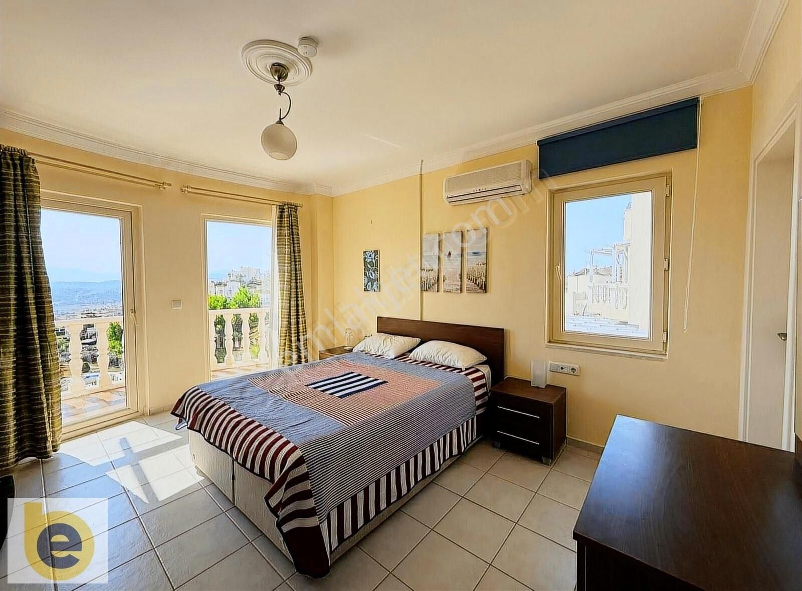 Turquoise Sitesi'nde Göl Manzaralı Özel Havuzlu 4+1 Villa - Görsel 27