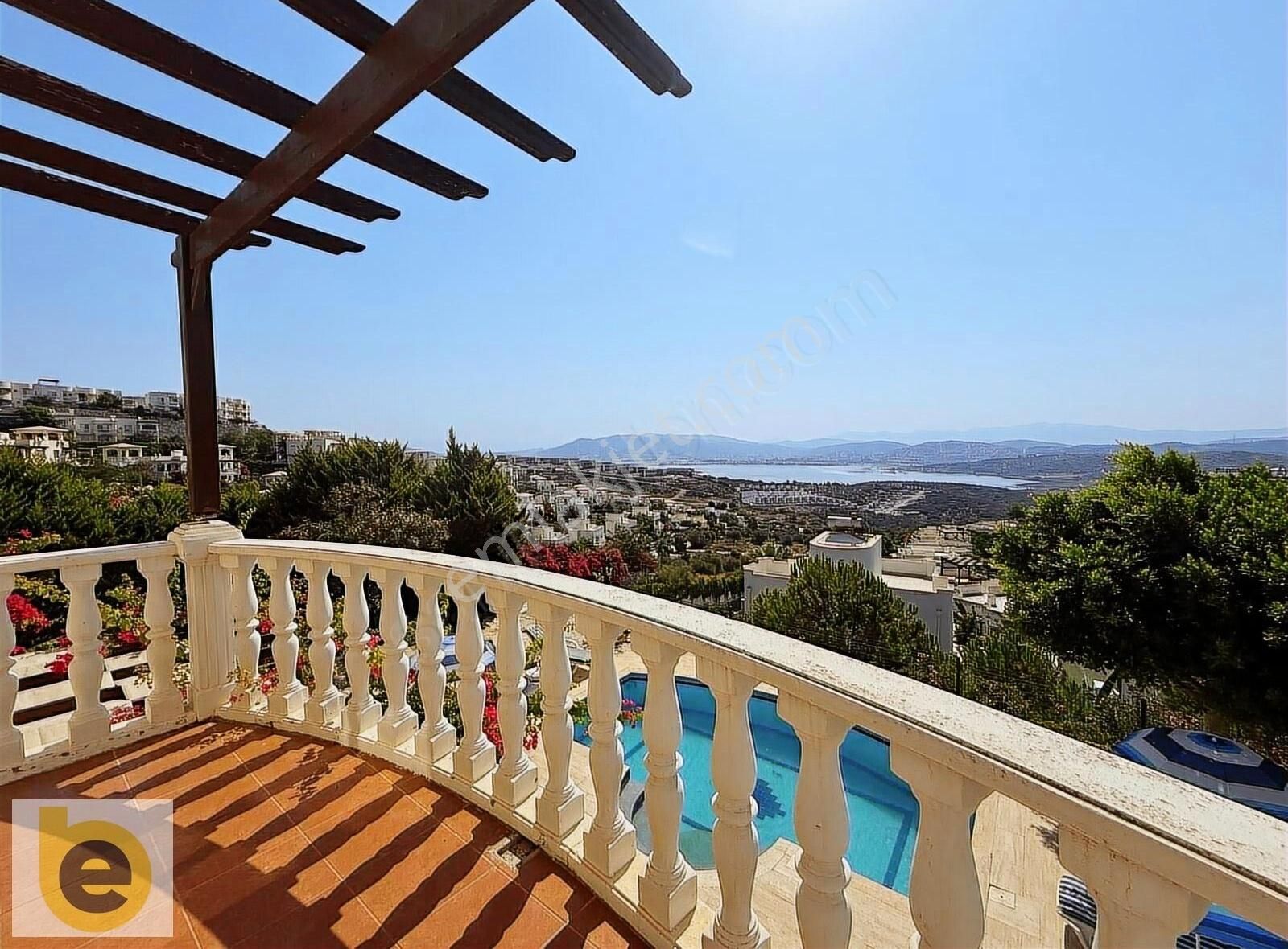 Turquoise Sitesi'nde Göl Manzaralı Özel Havuzlu 4+1 Villa - Görsel 25