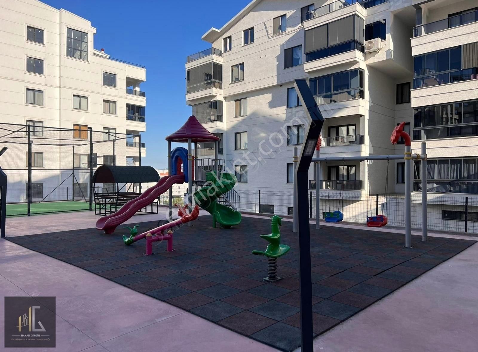 30 Ağustos Zafer Mah Satılık Kat Mülkiyetli 3+1 132m² Net Daire! - Görsel 12