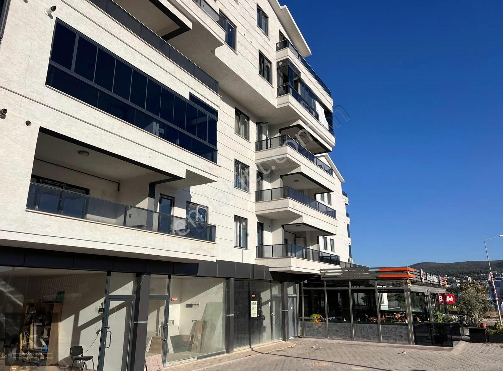 30 Ağustos Zafer Mah Satılık Kat Mülkiyetli 3+1 132m² Net Daire! - Görsel 2