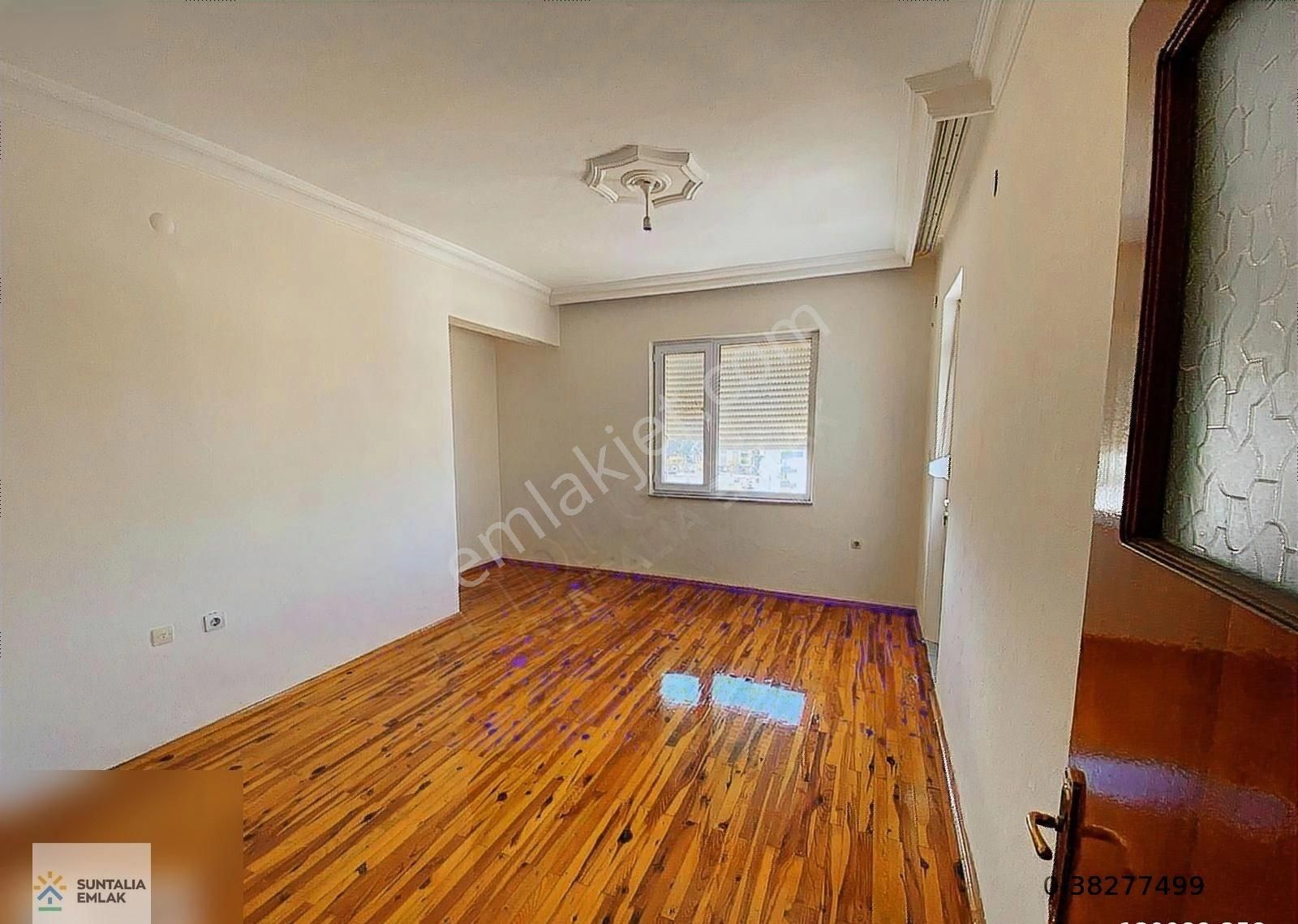 Konyaaltı Öğr.ev Mh Arakat 3+1 150 M2 Ayrı Mutfak - Görsel 8