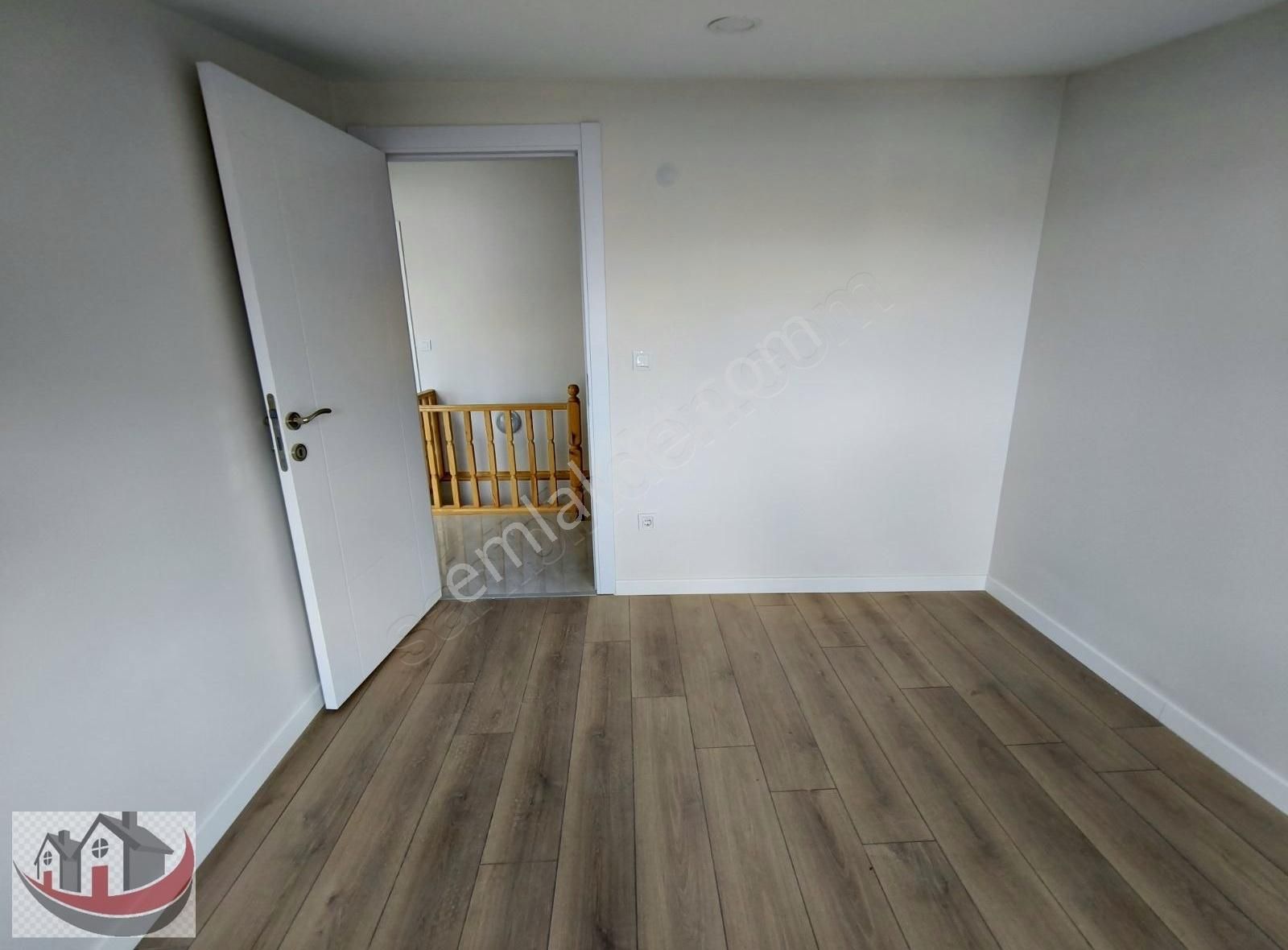 Güney Den Deniz Ve Adalar Manzaralı 2+1.100 M2 Dubleks - Görsel 15