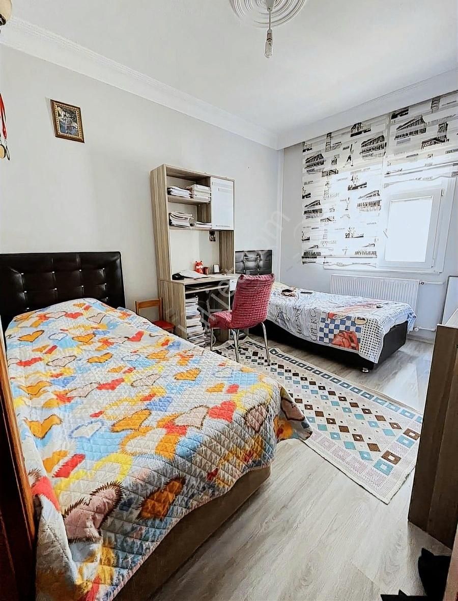 Muhteşem Konumda Satılık Geniş 3+1 - Görsel 11