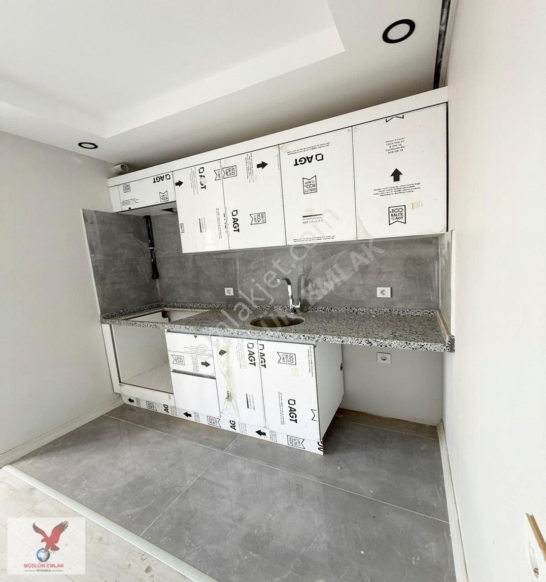 Avcılar Ambarlıda Ulaşıma Yakın Lokasyonda Sıfır 3+2 Dublex - Görsel 25