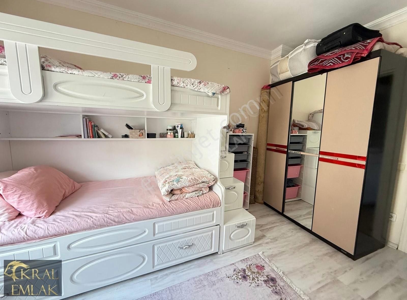 Çuhalı Çarşısında Deniz Manzaralı Denize Yakın Satılık 3+1 Ev - Görsel 6