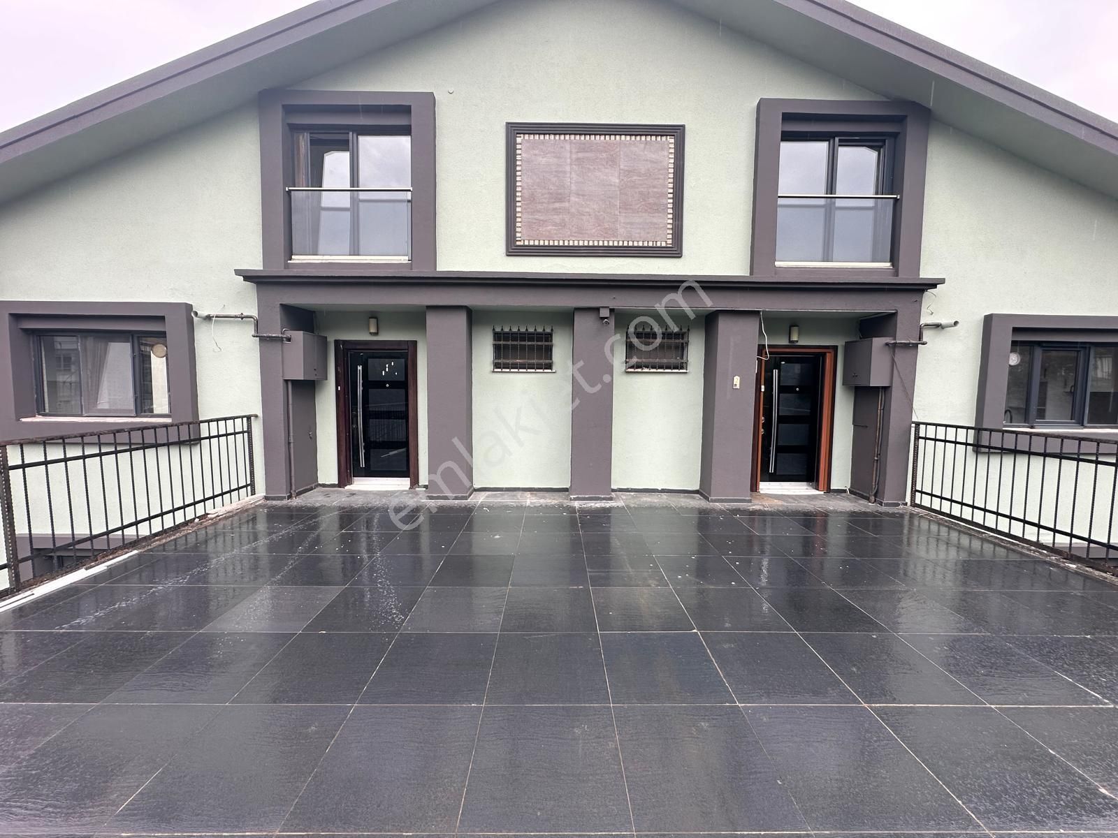 *rw Perfect*zekeriyaköy Merkezde Kiralık 3+2 Odalı İkiz Villa - Görsel 13