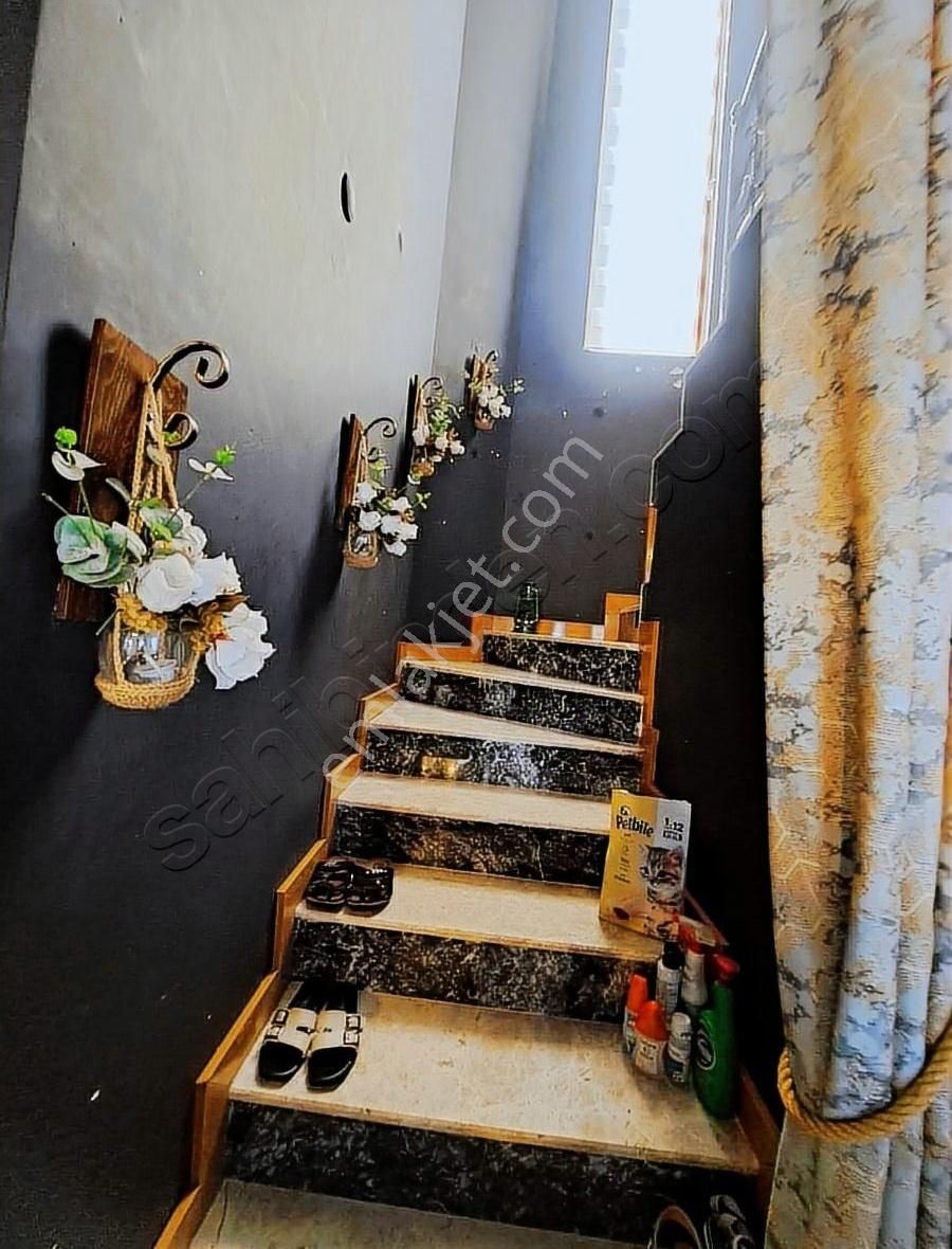 İzmir Seferihisar Ürkmez Cumhuriyet Te Satılık 3+1 Villa - Görsel 18