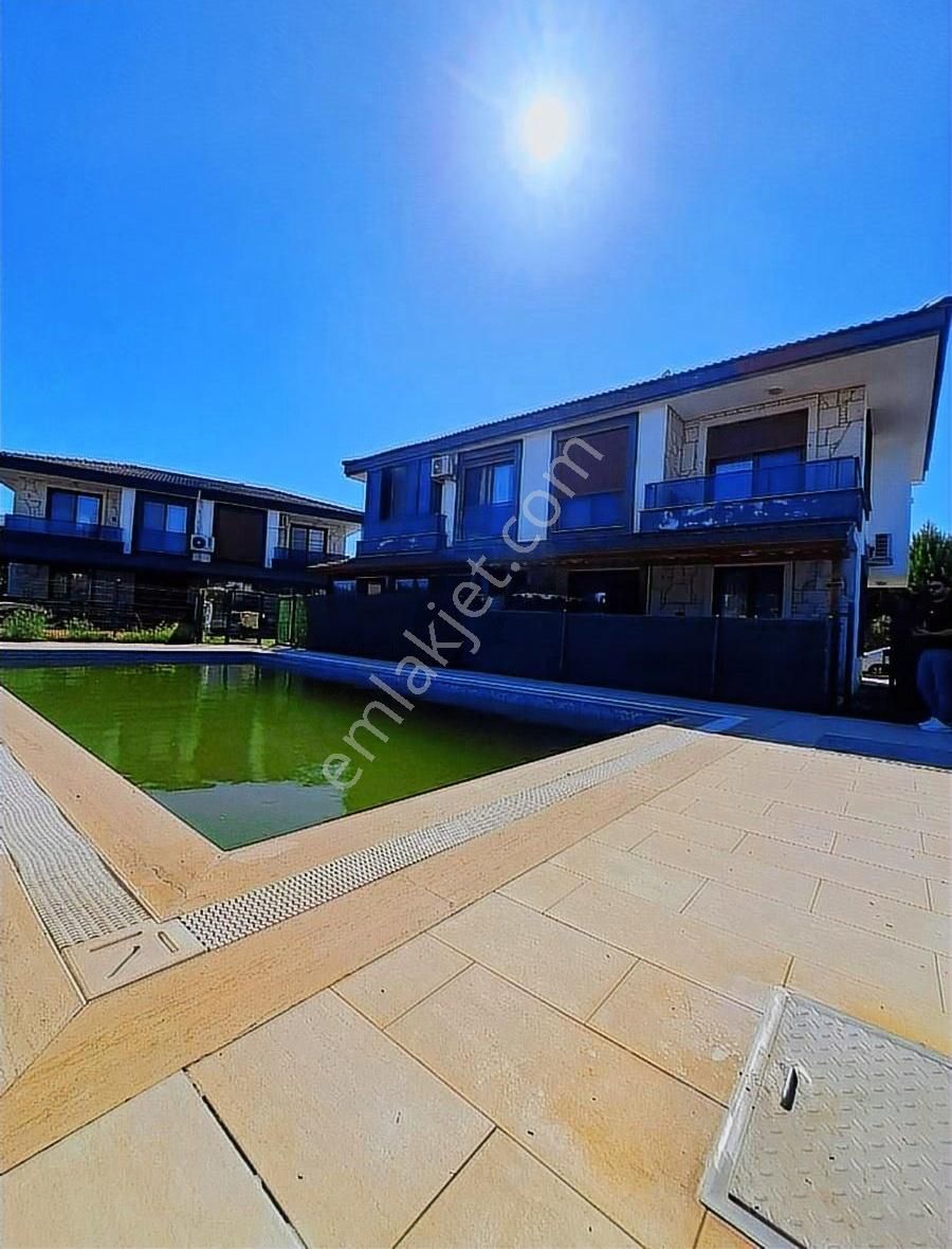 İzmir Seferihisar Ürkmez Cumhuriyet Te Satılık 3+1 Villa - Görsel 27