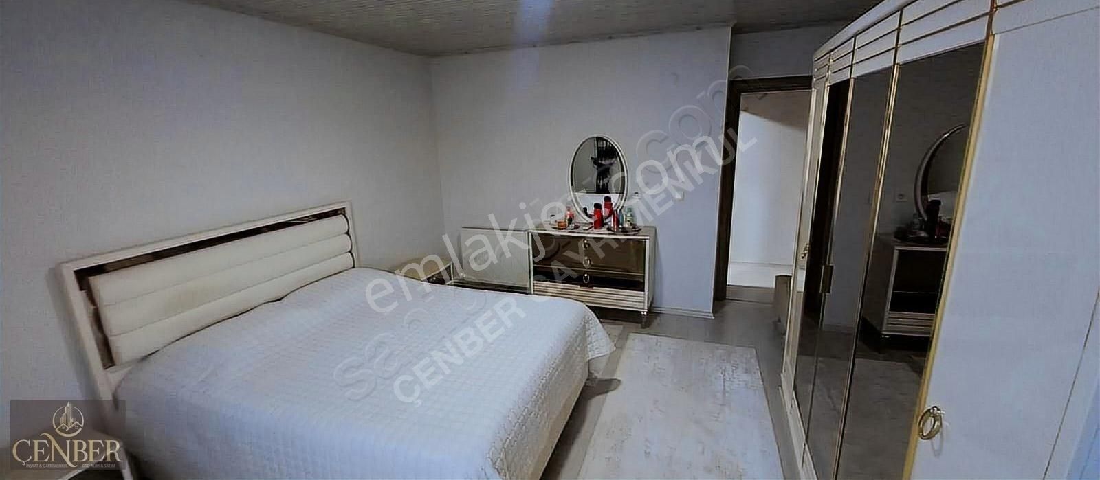 Uğurmumcu'da Kapalı Teraslı Pazar Pazarı Sk.da 4+1 Dublex Acil - Görsel 2