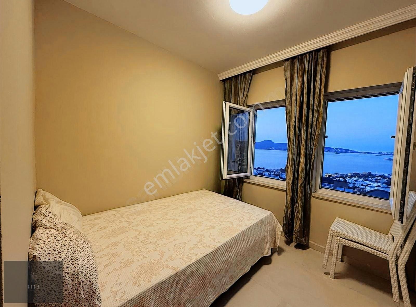 Yalıkavak Marina Manzaralı Satılık 3+1 Üst Flat Daire - Görsel 14