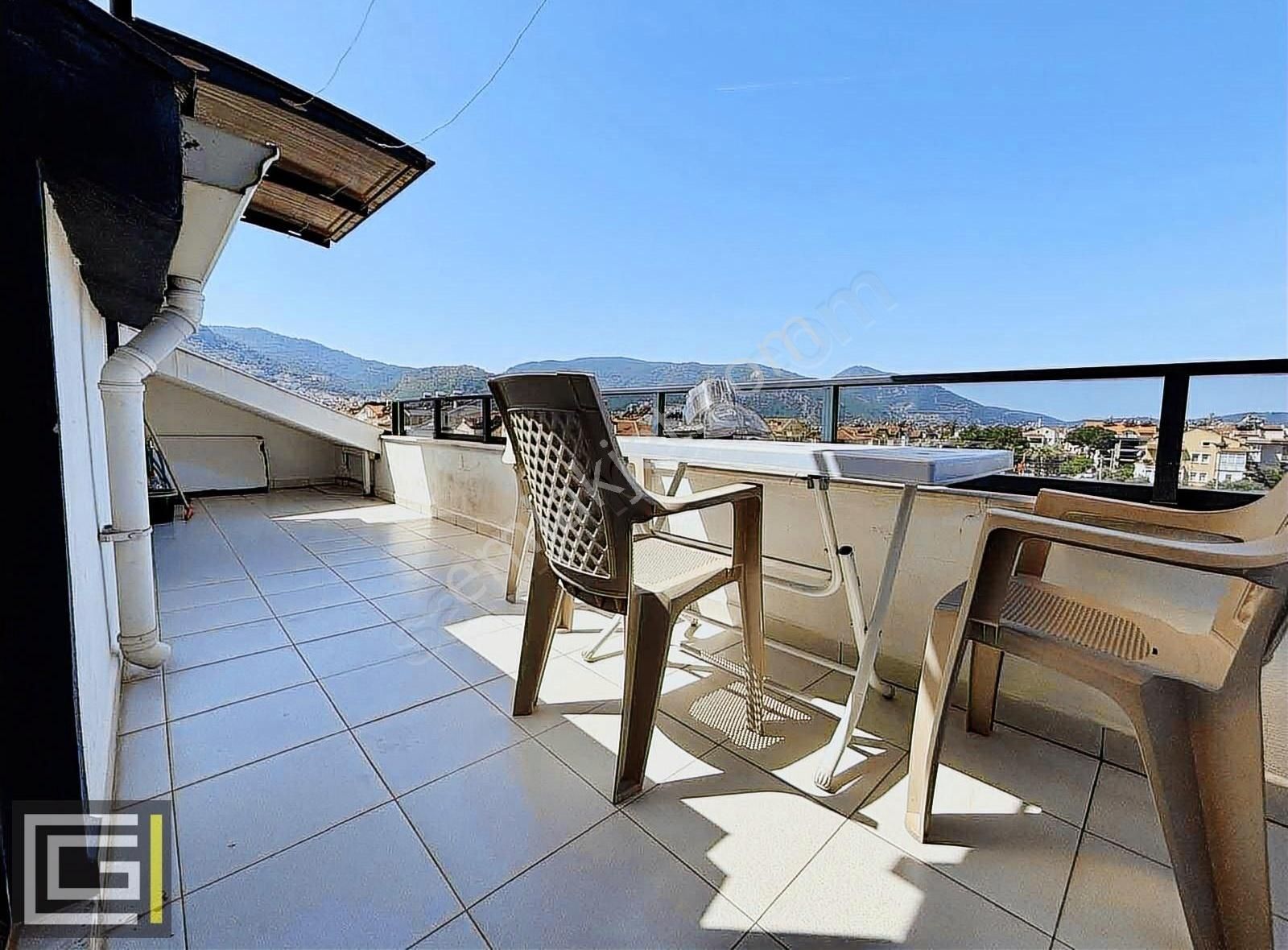 Ctsi Pazarı Yakınında Eşyalı 2+1 Ayrı Mutfaklı Çatı Katı! - Görsel 16