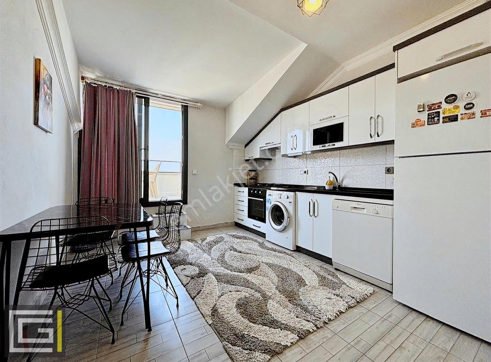 Ctsi Pazarı Yakınında Eşyalı 2+1 Ayrı Mutfaklı Çatı Katı! - Görsel 9