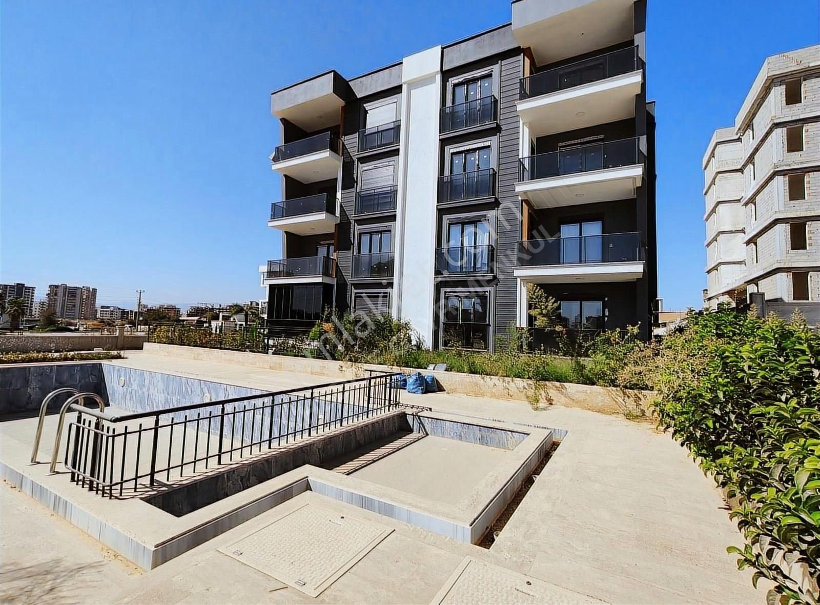 Aksu Altıntaş Mah. Sıfır Arakat 1+1 Daire - Görsel 15