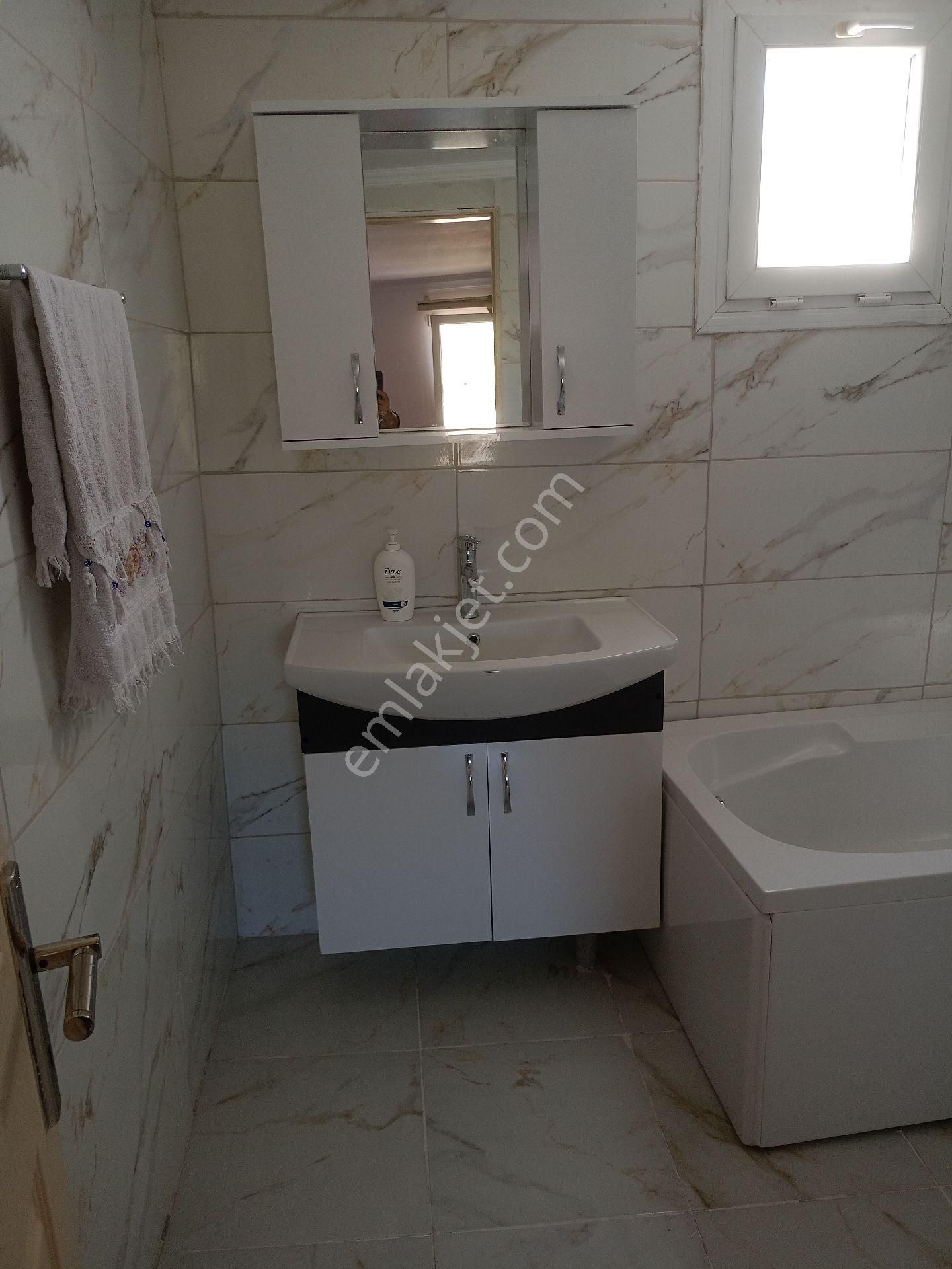 Koyuneli Mahallesi / Satılık Bahçeli Taş Ev / 5+1 / Bergama - Görsel 21