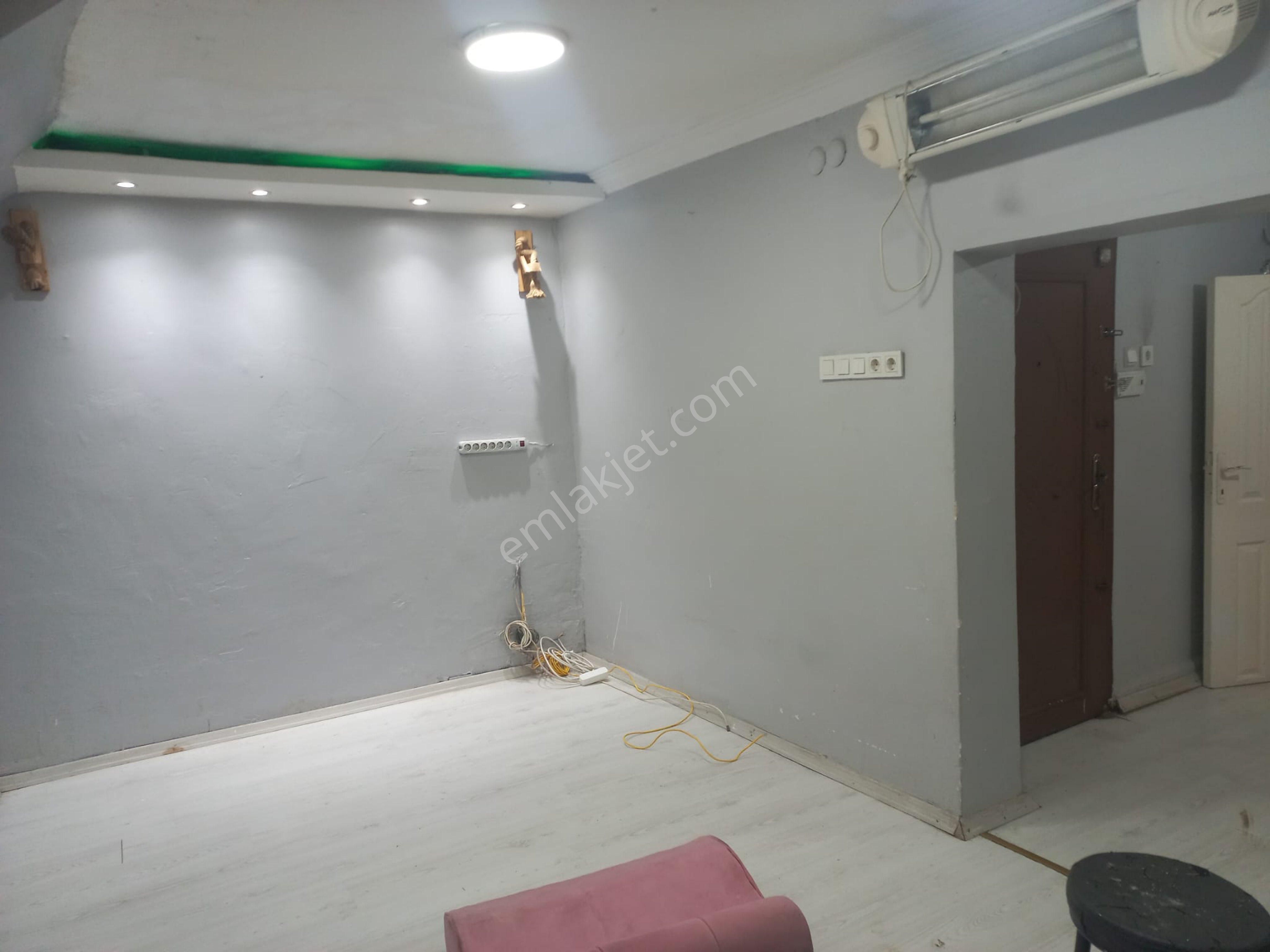Ecem Emlaktan Kocamustafapaşa Cumartesi Pazar İçinde Daire 85m2 - Görsel 8