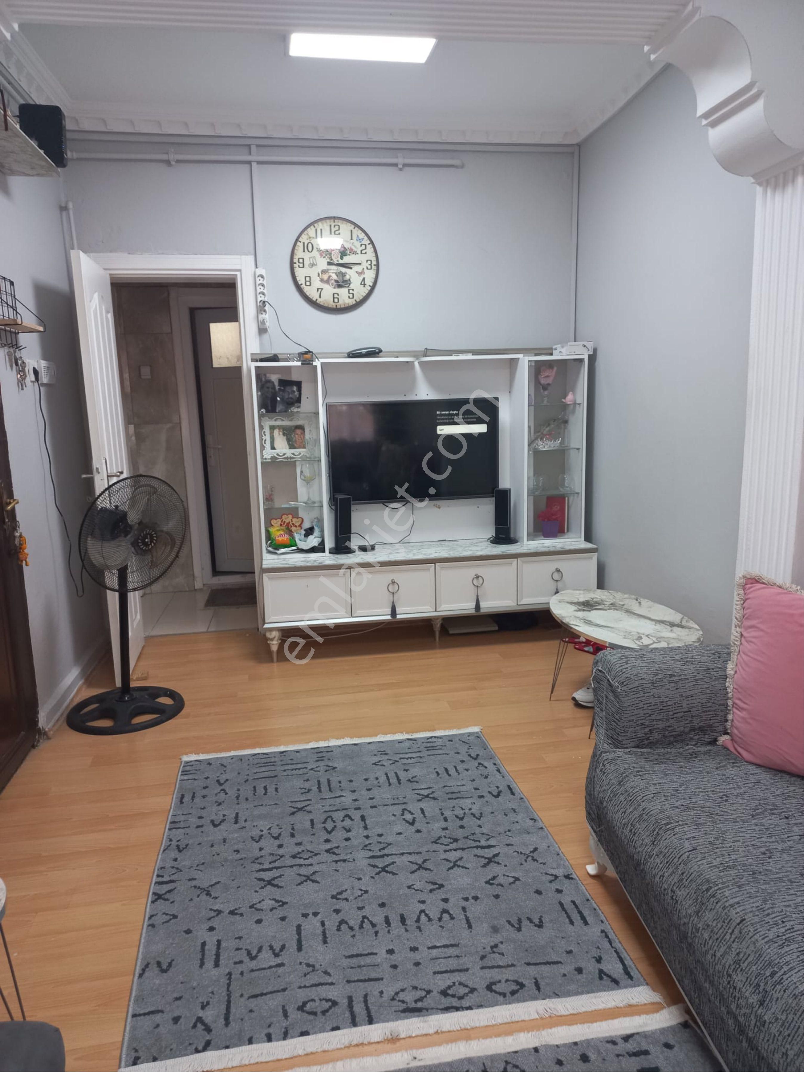 Ecem Emlaktan Kocamustafapaşa Cumartesi Pazar İçinde Daire 85m2 - Görsel 2