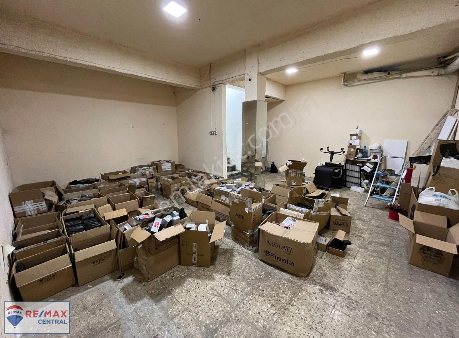 Remax Central Dan Çarşının İçinde Eşsiz Fırsat Komple Bina - Görsel 24