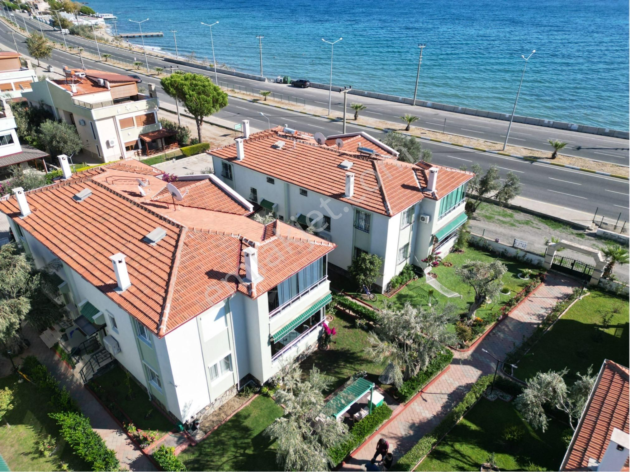 *tekyetkili*güçlü Kardeşler Denize 2.sıra Lüks 3+1 Bahçeli Villa - Görsel 2