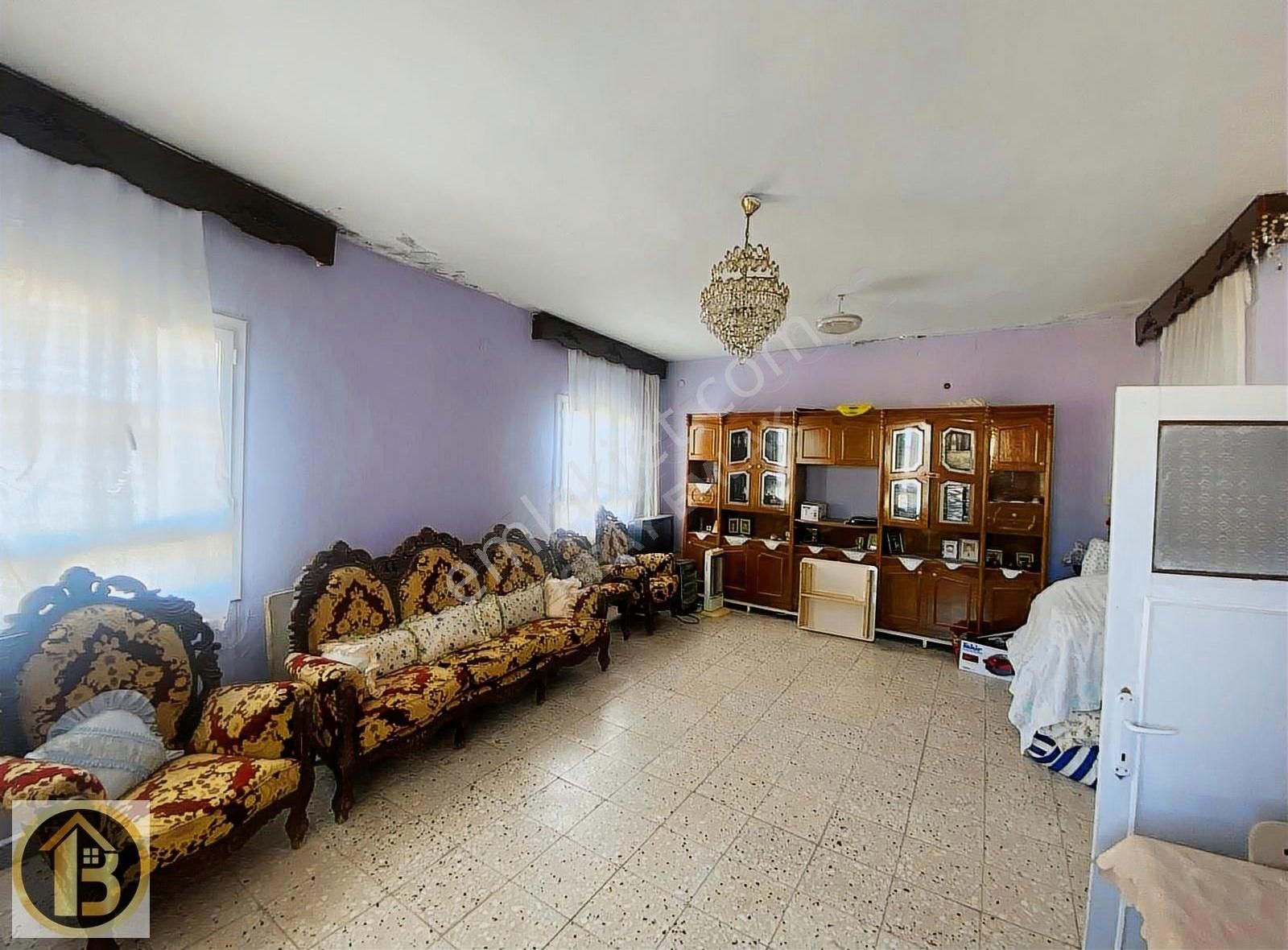 Artuklu Ulu Cami Dibinde 2 Katlı 7 Odalı Satılık Tarihi Ev - Görsel 25