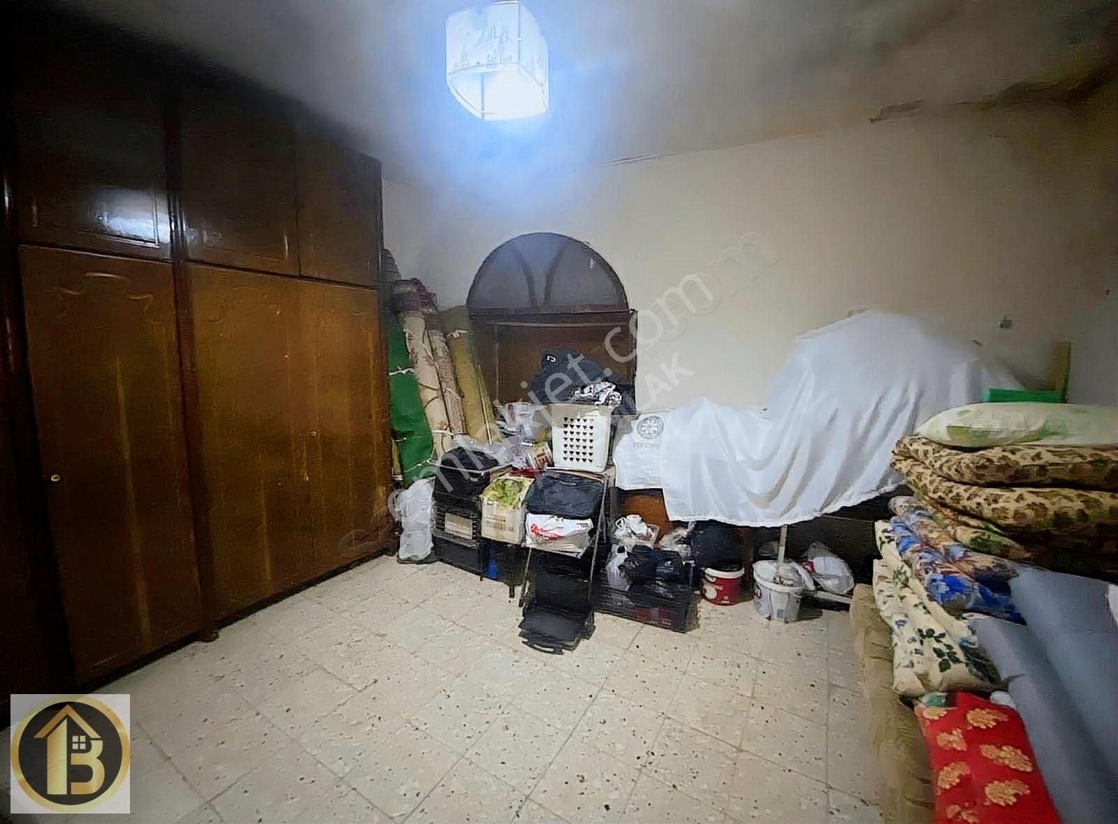 Artuklu Ulu Cami Dibinde 2 Katlı 7 Odalı Satılık Tarihi Ev - Görsel 16