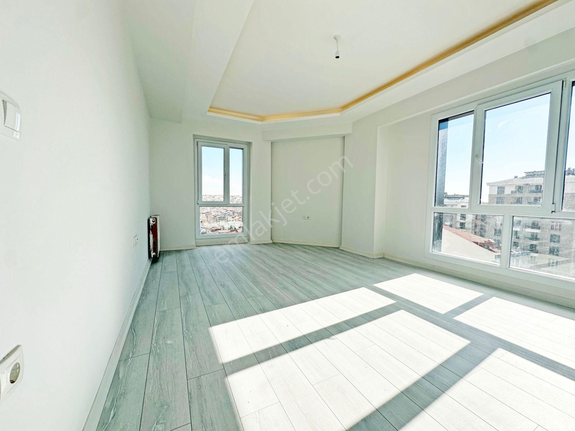 Butik Sitede, Lüks 3+1 Asansörlü Kapalı Açık Otopark Sıfır Bina