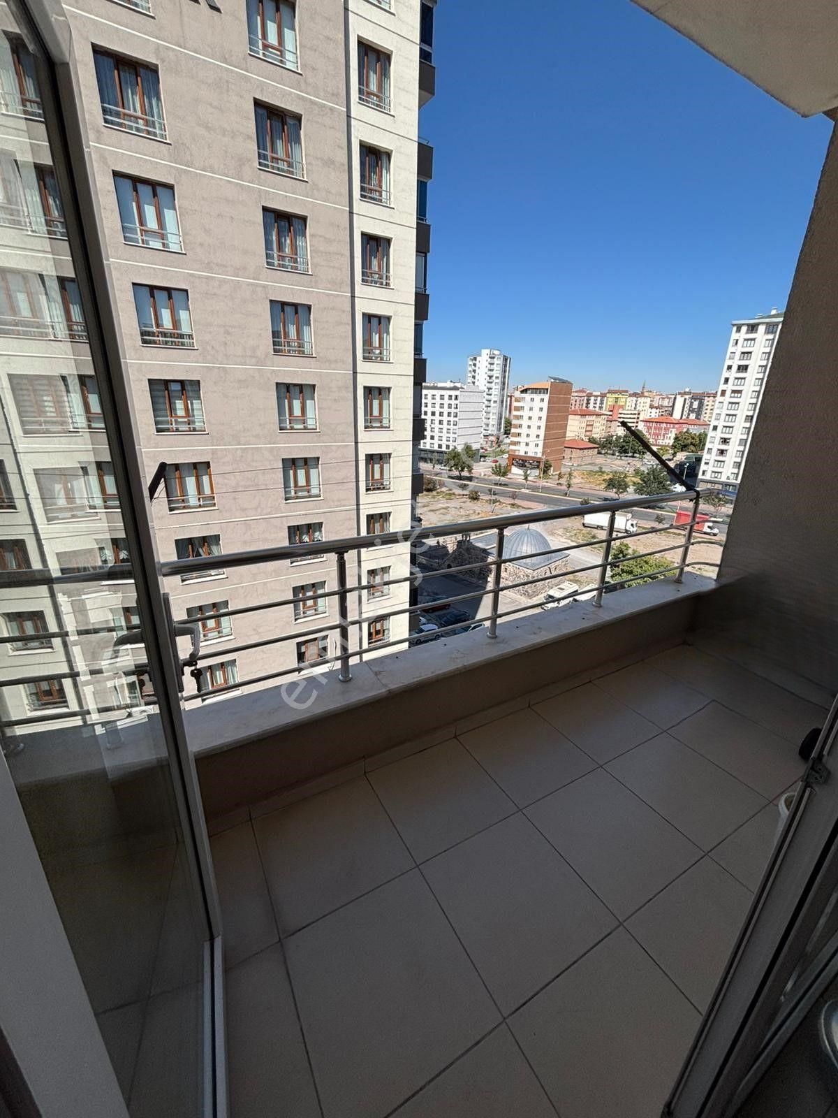 Gülük Mahallesinde Çarşı Merkezinde 3+1, 175m² Satılık Daire - Görsel 31