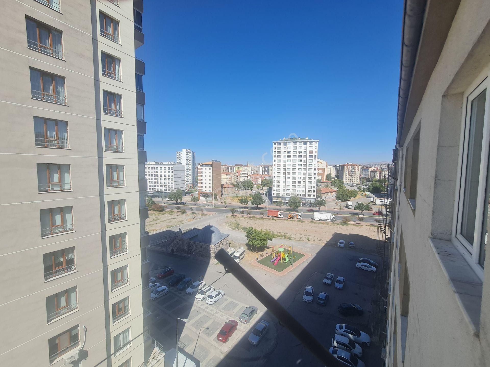 Gülük Mahallesinde Çarşı Merkezinde 3+1, 175m² Satılık Daire - Görsel 9
