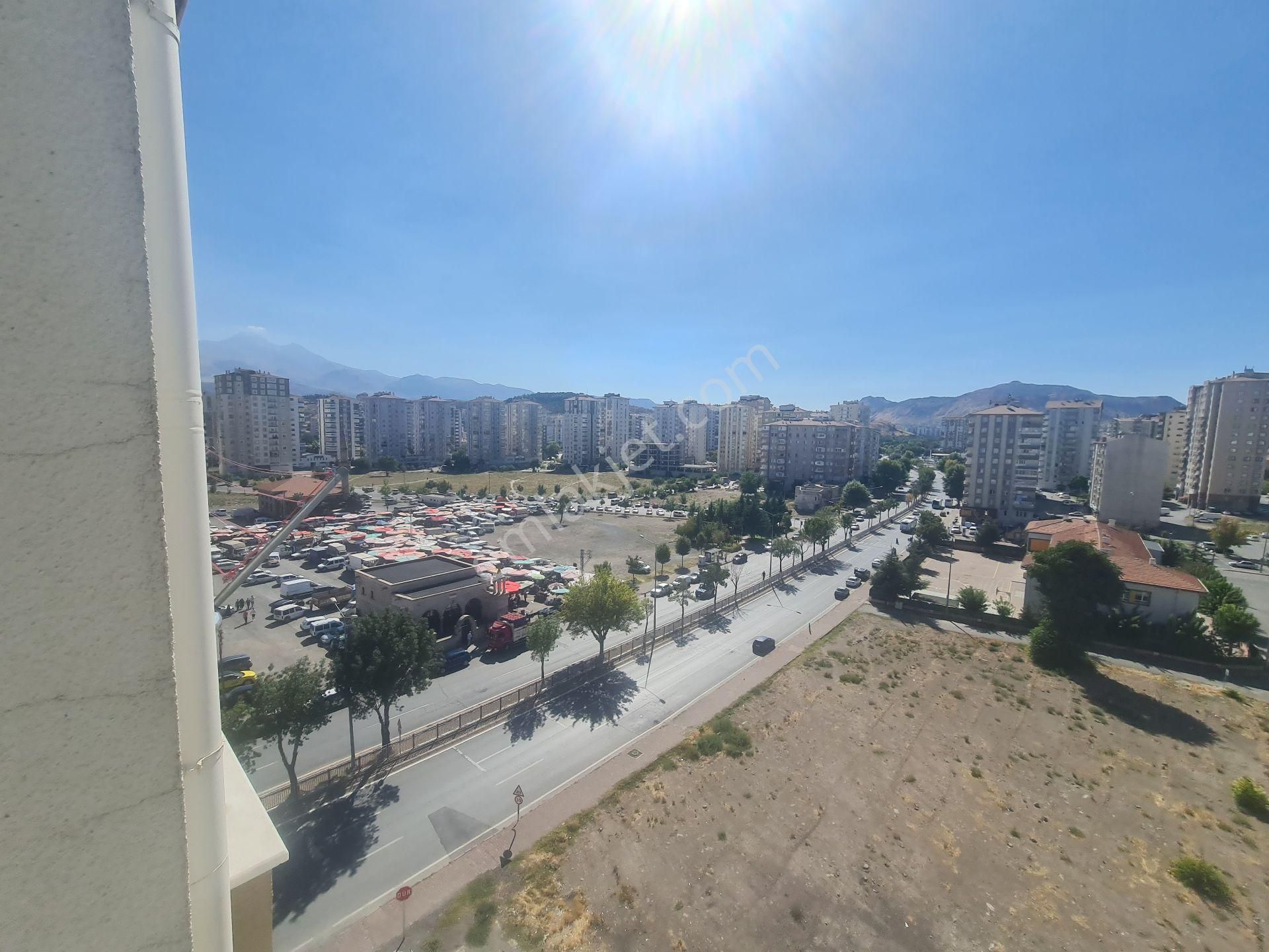 Gülük Mahallesinde Çarşı Merkezinde 3+1, 175m² Satılık Daire - Görsel 7