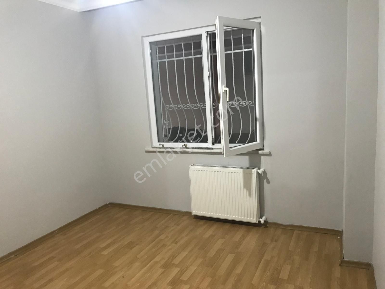 Ümraniye Çakmak Tavukçuyolu Varan Caddesi Metro İkba Temiz 1.kat 2+1 Yeni Bina Kiralık Daire Ev