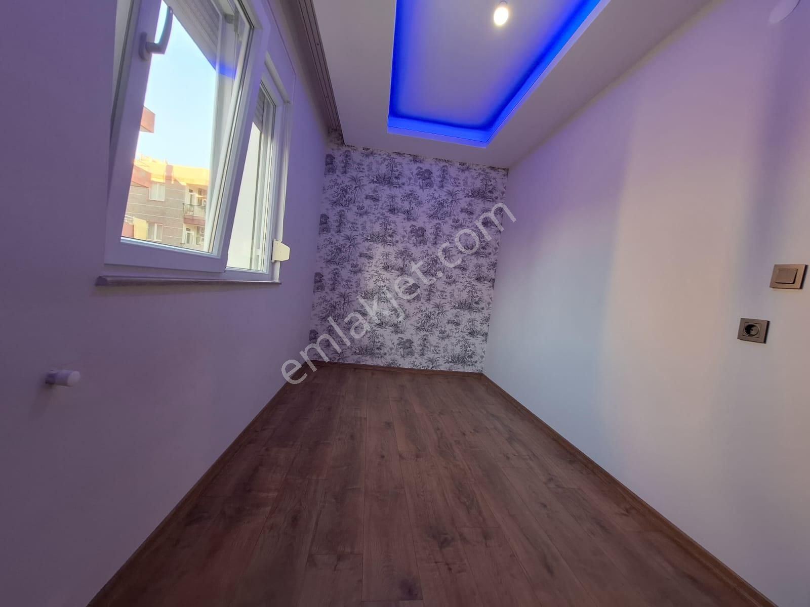 Havuzlu Çocuk Parklı 3+1 İskanlı Giyinme Odası Mevcut Köşe Daire - Görsel 30
