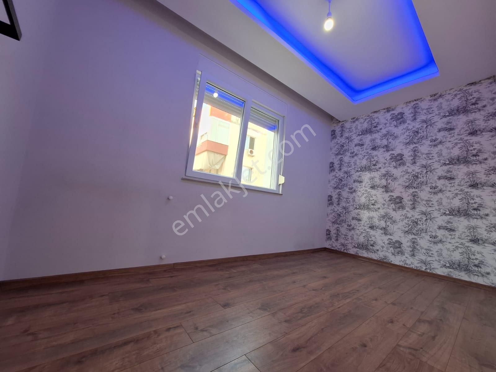Havuzlu Çocuk Parklı 3+1 İskanlı Giyinme Odası Mevcut Köşe Daire - Görsel 29
