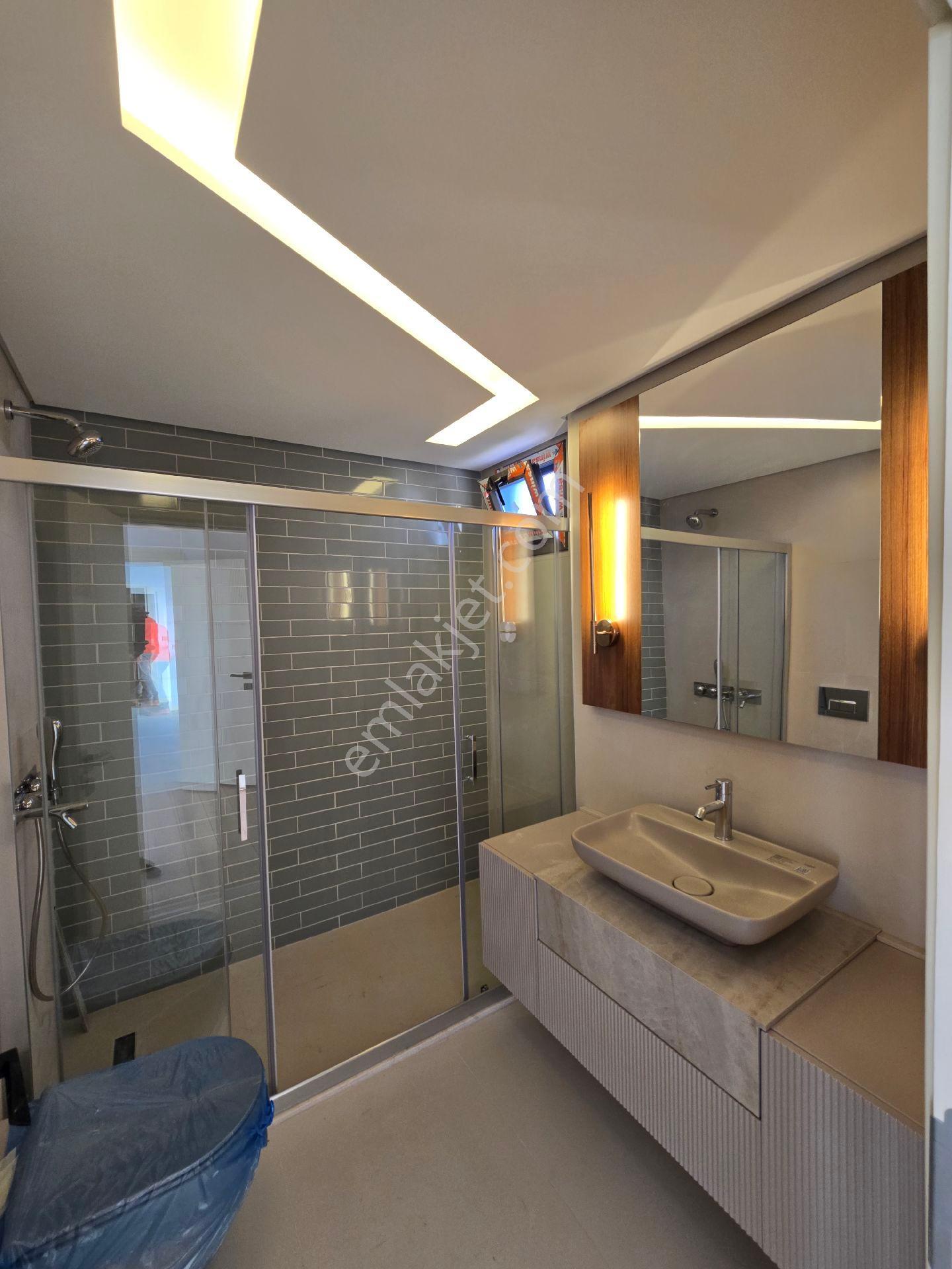 Kuşadası Davutlarda Tek Müstakil Bağımsız Özel Havuzlu 3+1 165m2 Lux Villa - Görsel 29