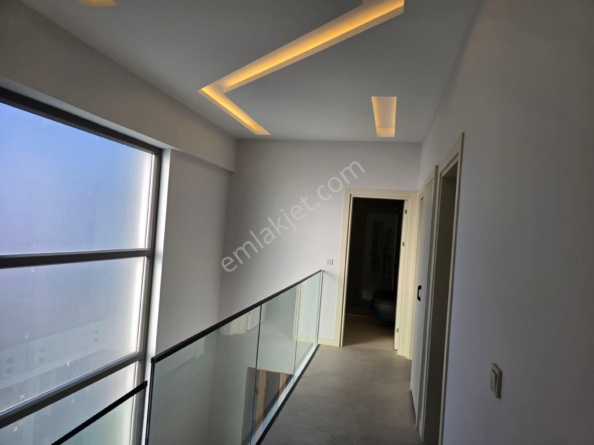 Kuşadası Davutlarda Tek Müstakil Bağımsız Özel Havuzlu 3+1 165m2 Lux Villa - Görsel 30