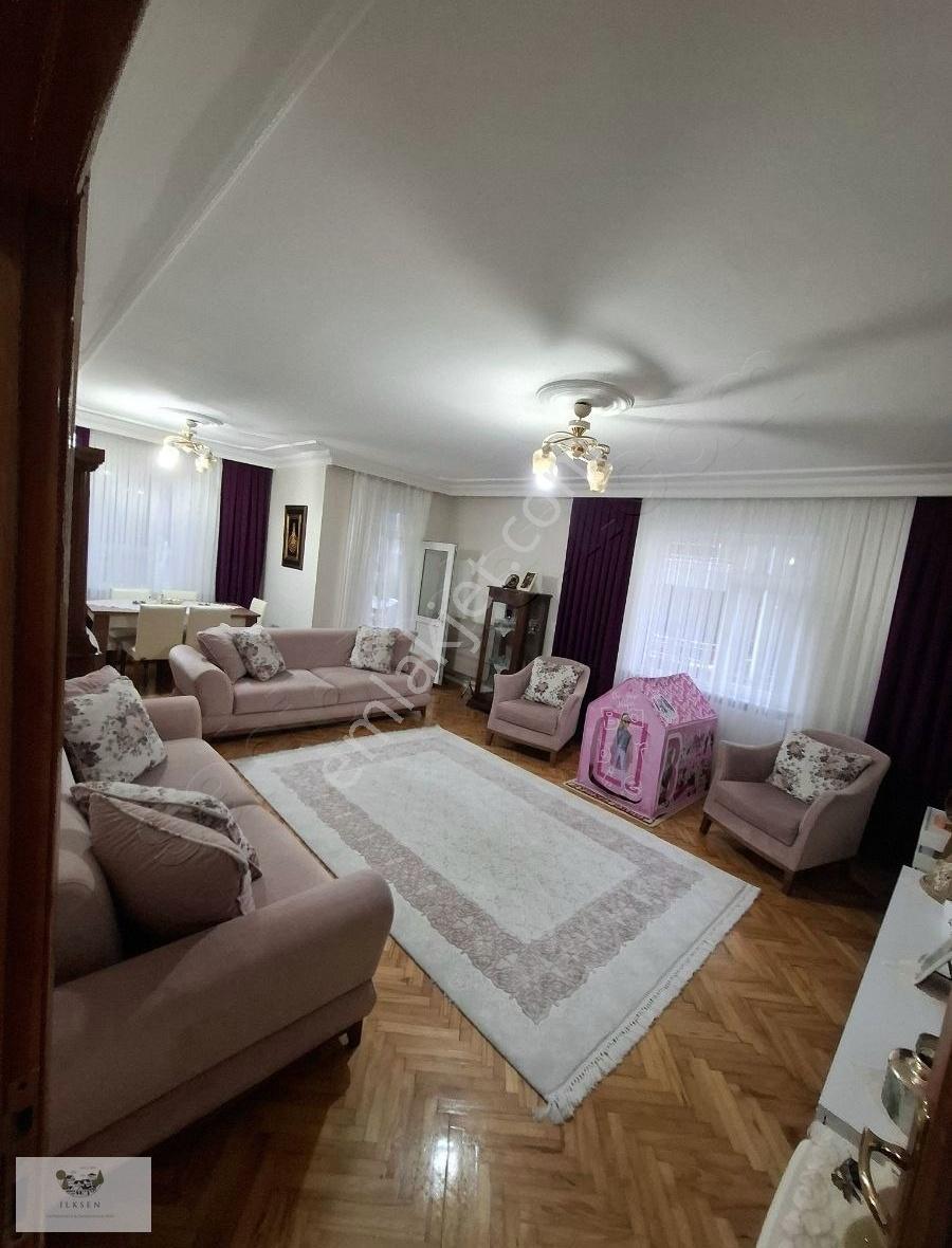 Basınsitesinde Caddeye Yakın 130 Net 3+1asansörlü - Görsel 26