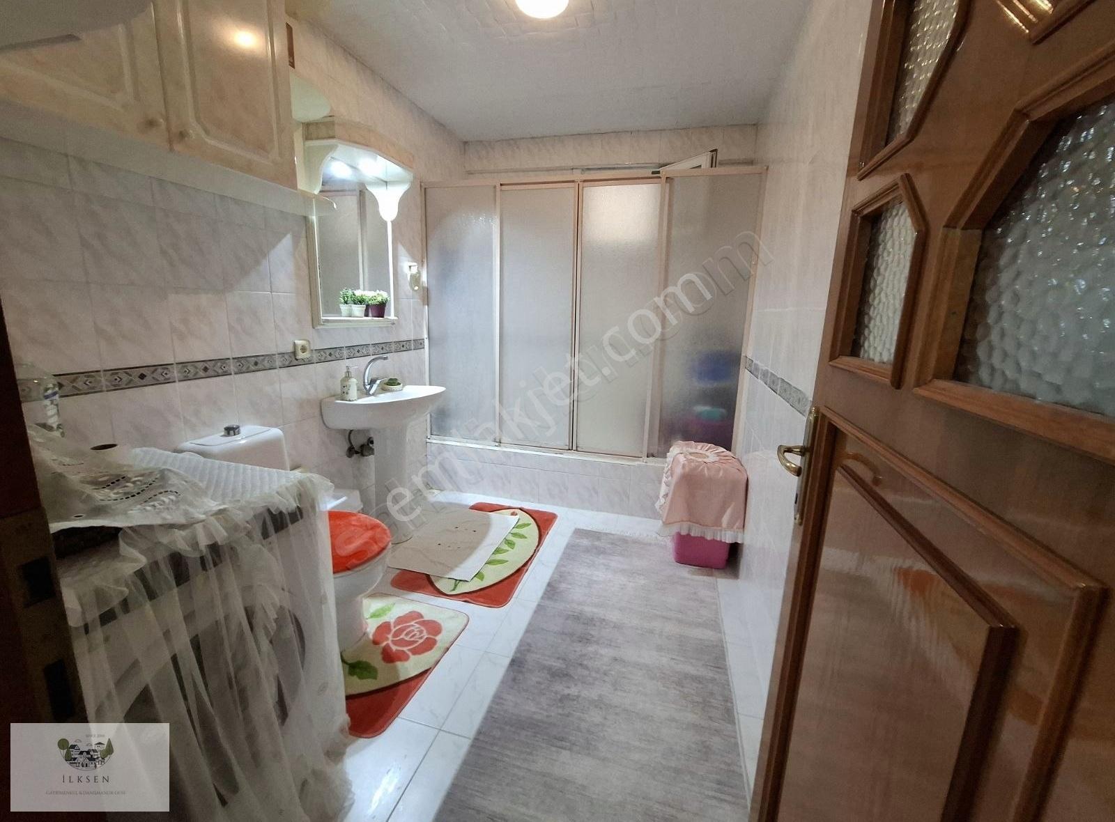 Basınsitesinde Caddeye Yakın 130 Net 3+1asansörlü - Görsel 5