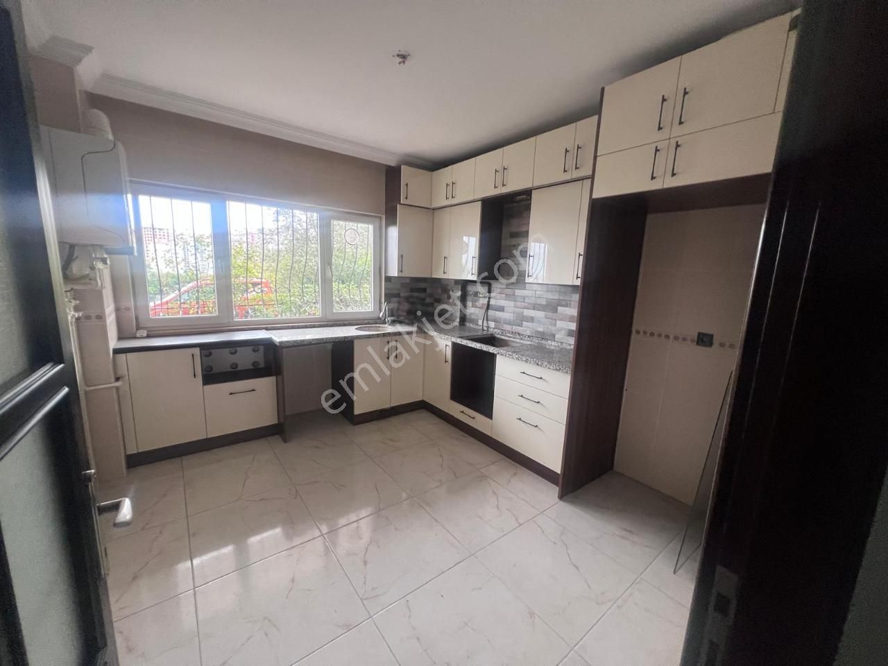 Ortahisar Karşıyaka Aktaş Sitesi'nde 3+1 Satılık Daire - Görsel 15