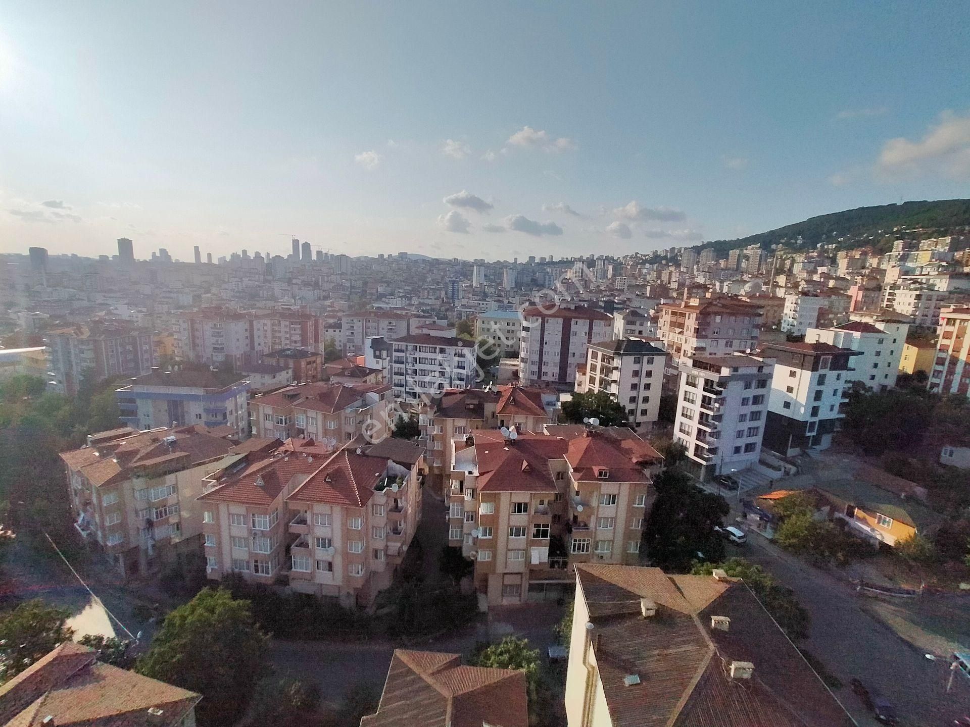 Kartal Hürriyet Mah. Şehir Ve Deniz Manzaralı Yatırımlık 2+1 - Görsel 12
