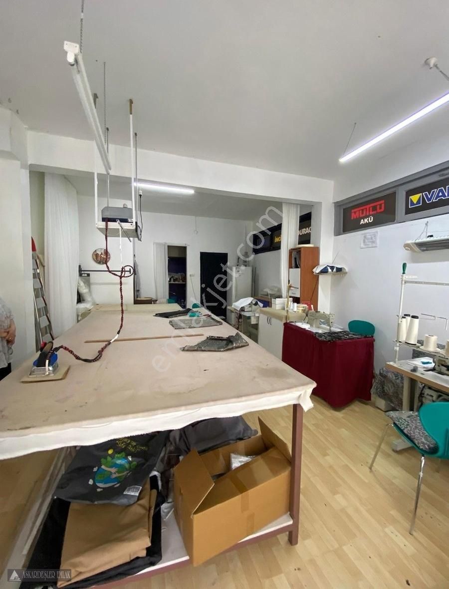 Altayçeşmede Mesa'ya Cadde Karşısı 50 M² Satılık Dükkan - Görsel 3