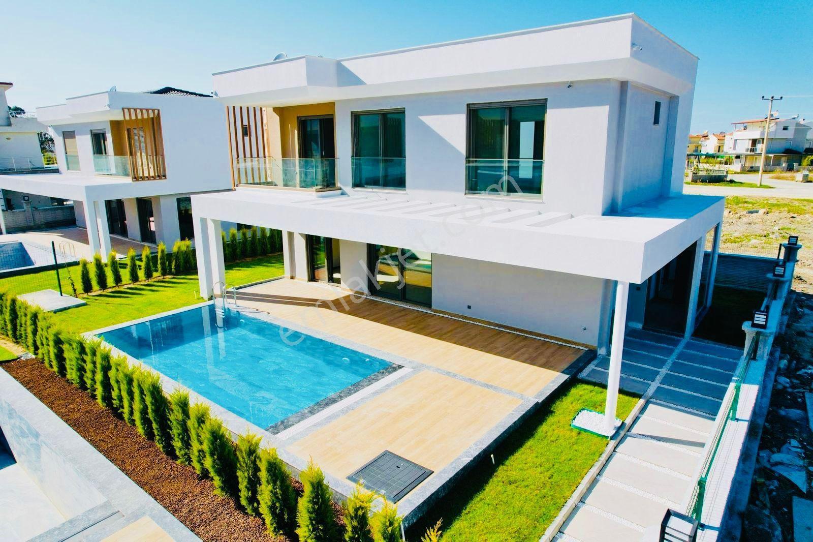 Kuşadası Davutlarda 3+1 150m2 Özel Havuzlu Özel Otoparklı Lux Yerden Isıtmalı V - Görsel 35