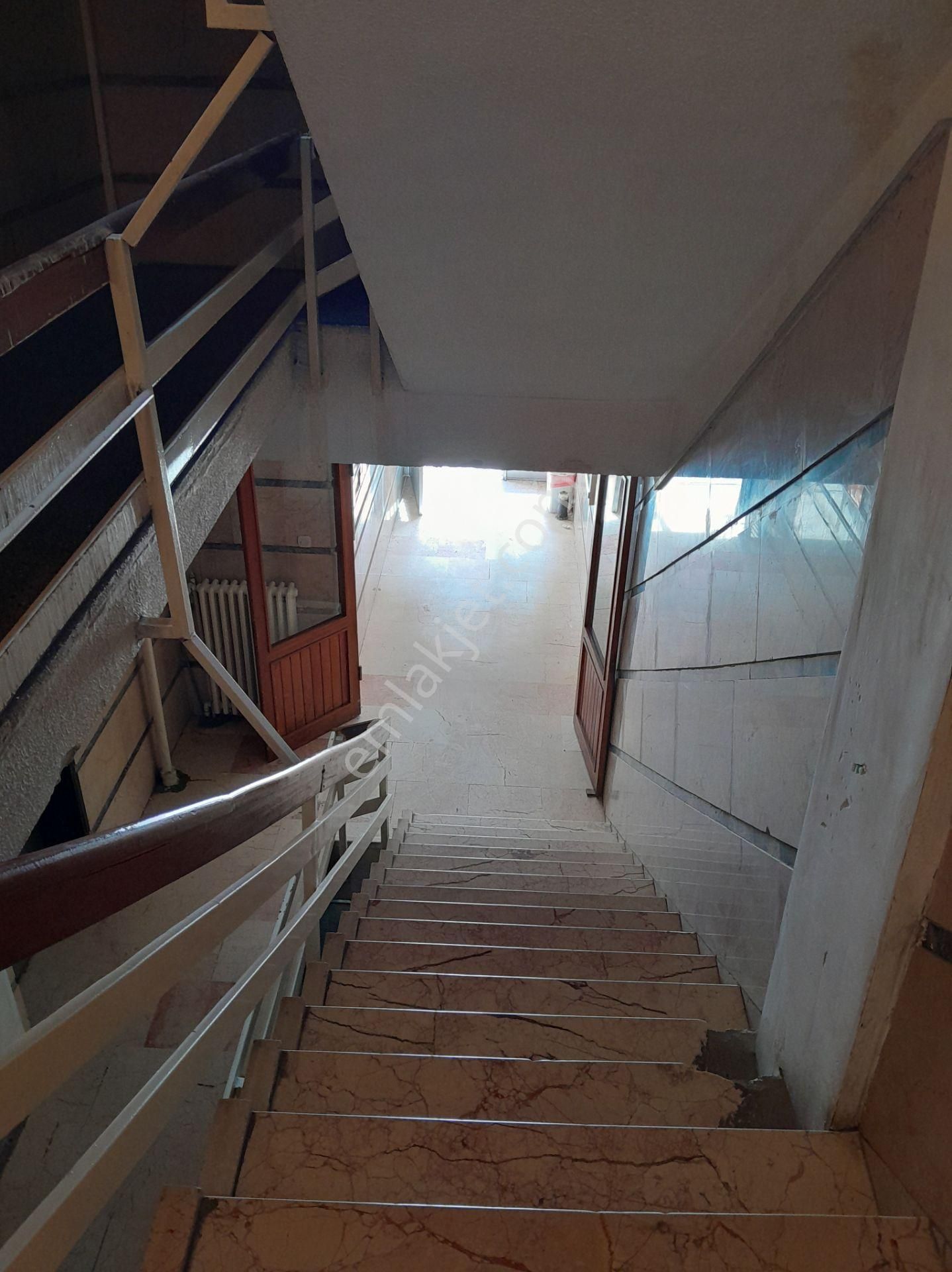 Sıhhıye İlkiz Sokak'ta Satılık 2+1 Ofis - Görsel 21