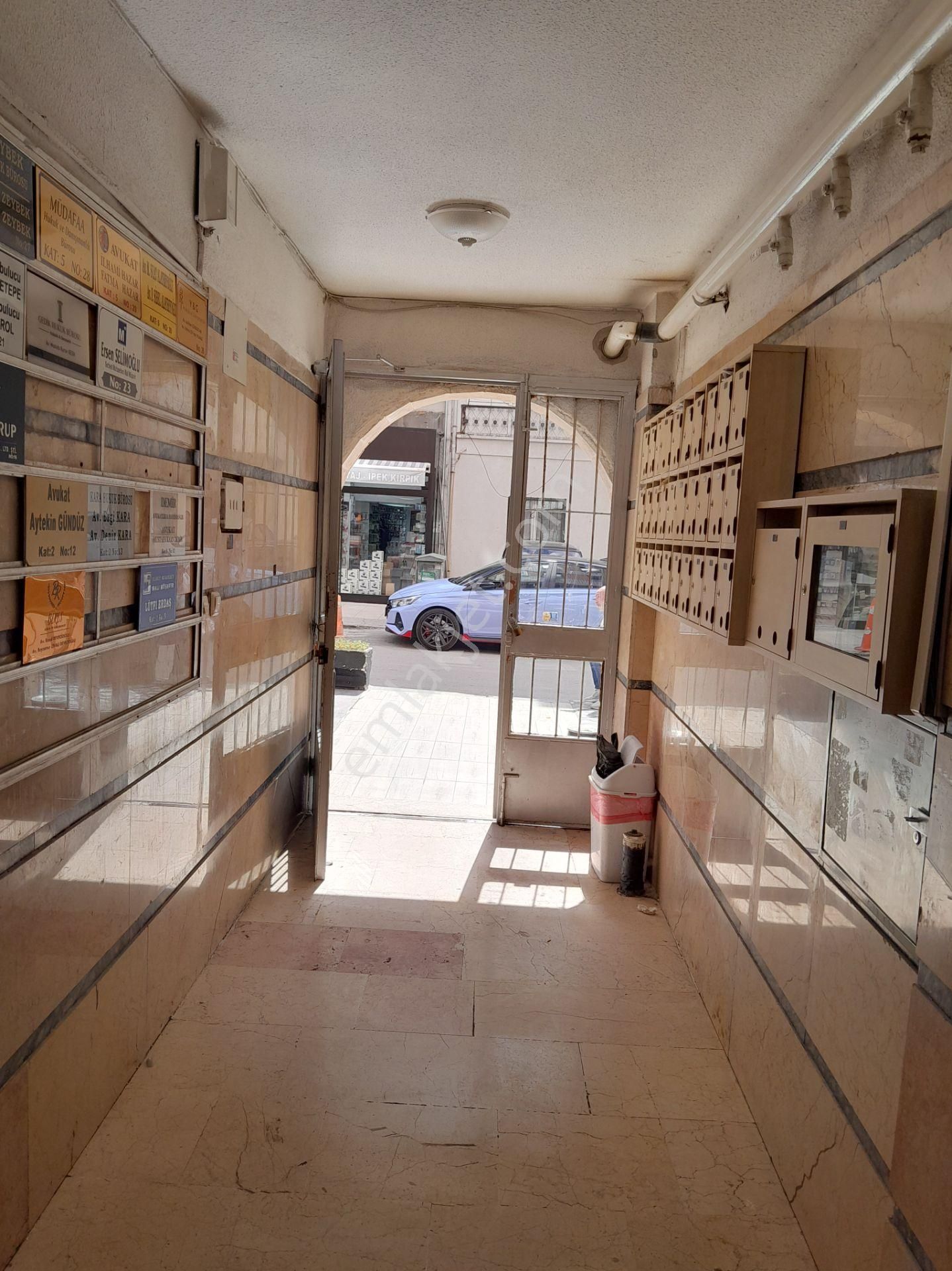 Sıhhıye İlkiz Sokak'ta Satılık 2+1 Ofis - Görsel 22